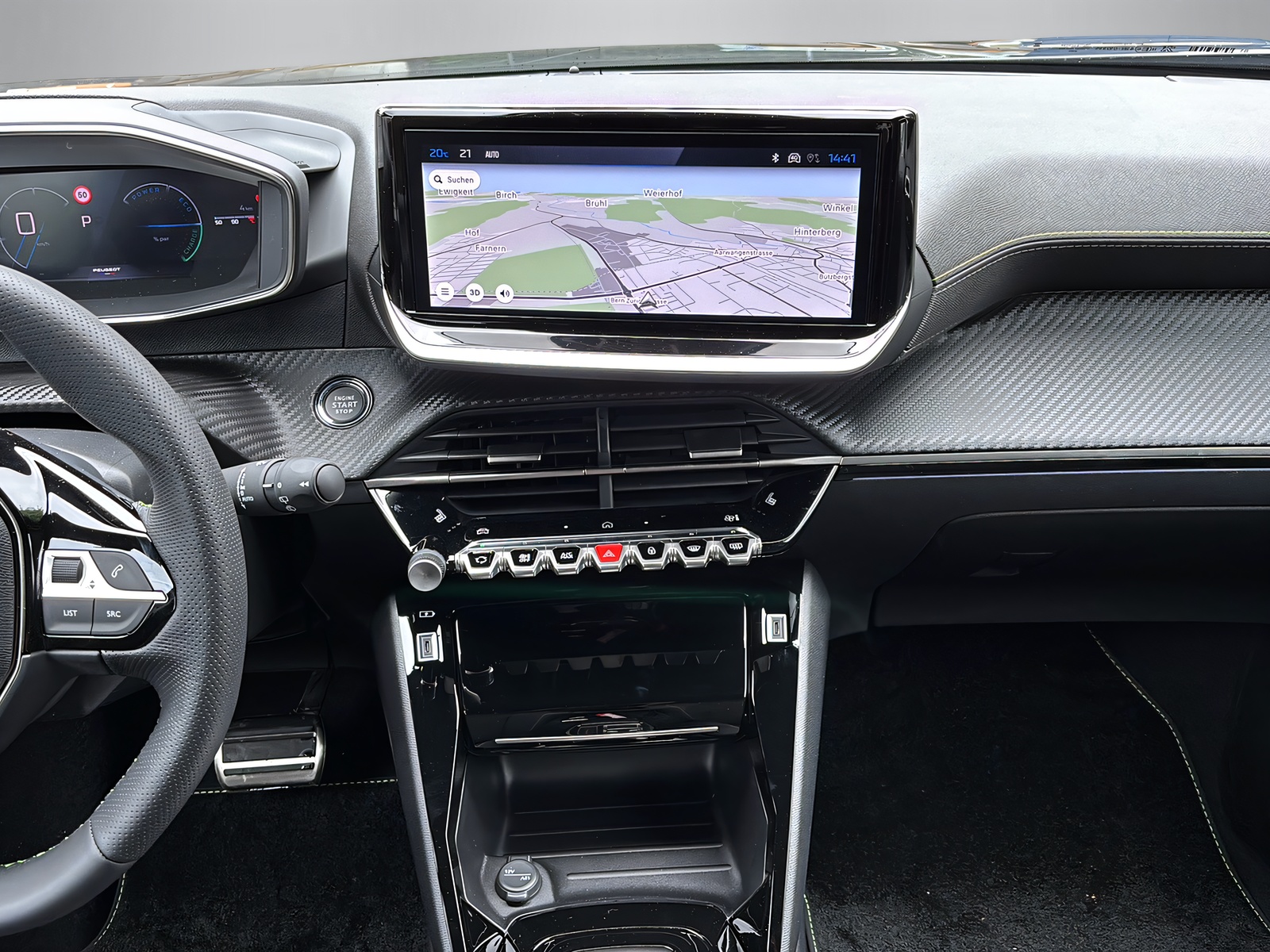 PEUGEOT 2008 1.2 Hybrid 145 GT Exclusive-image-5