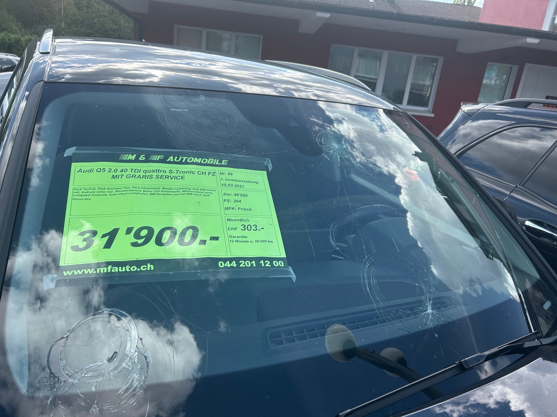 AUDI Q5 2.0 40 TDI quattro S-Tronic CH FZ MIT GRARIS SERVICE-image-8