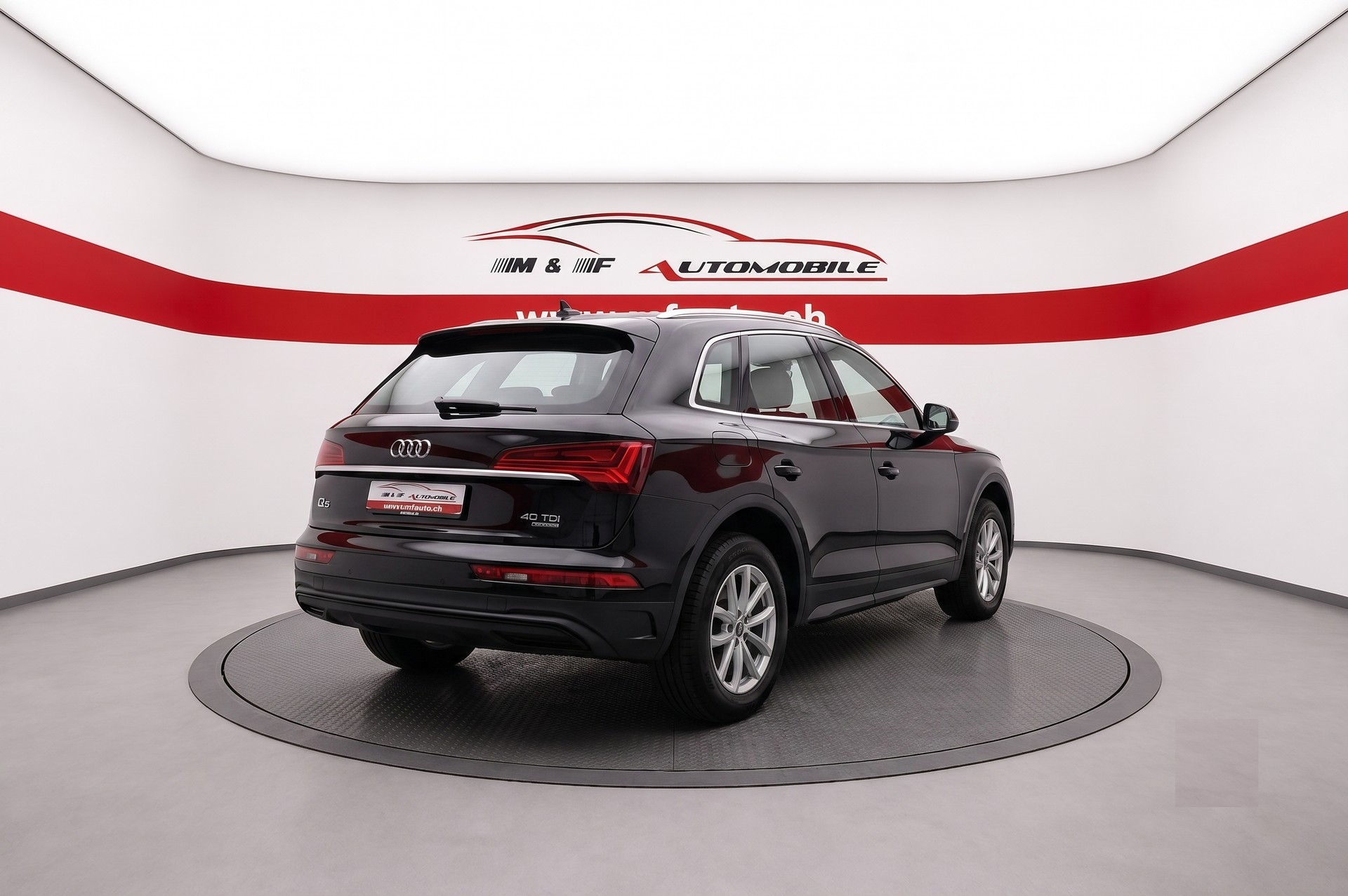 AUDI Q5 2.0 40 TDI quattro S-Tronic CH FZ MIT GRARIS SERVICE-image-6