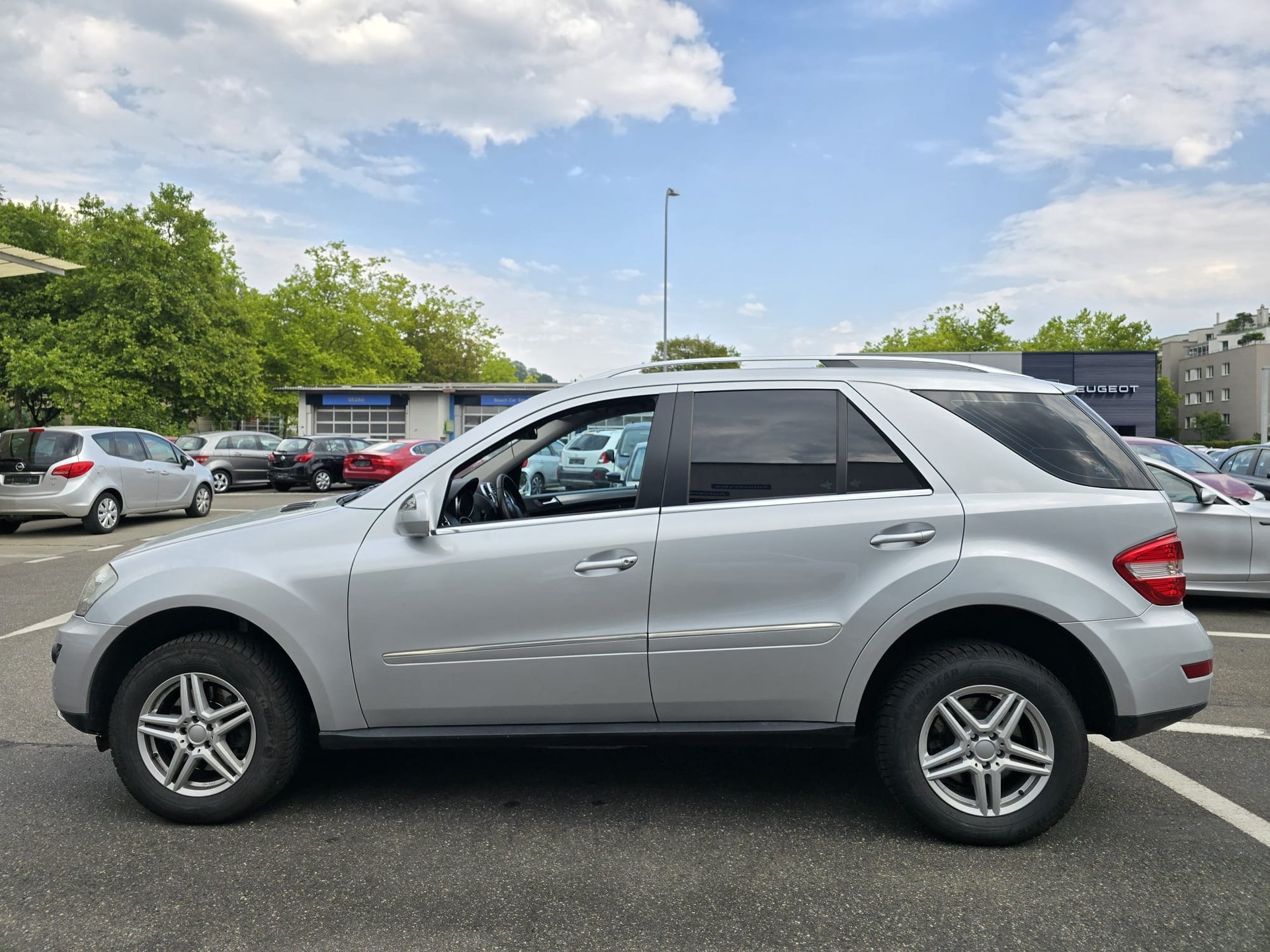 MERCEDES-BENZ ML 350 4Matic 7G-Tronic-image-5