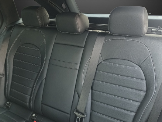 MERCEDES-BENZ C 400 AMG Line 4Matic-image-9
