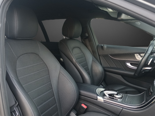 MERCEDES-BENZ C 400 AMG Line 4Matic-image-7