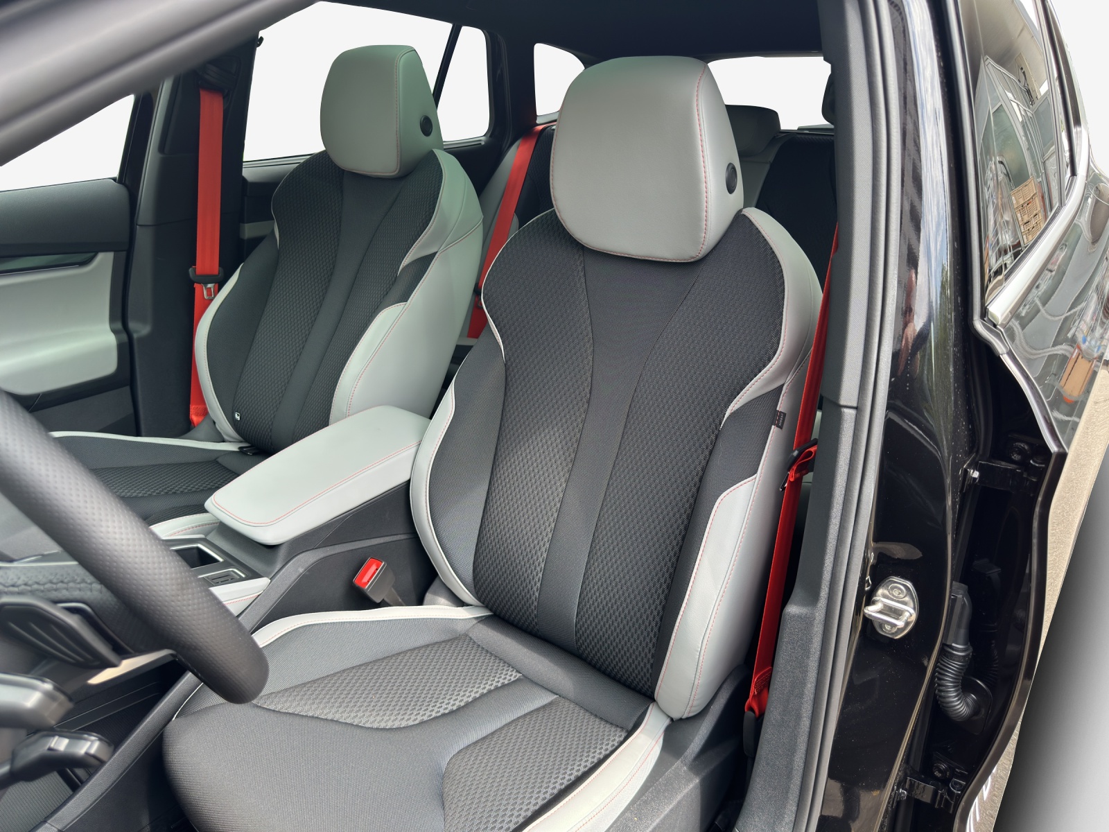 SKODA Enyaq 85x Selection 4x4-image-7