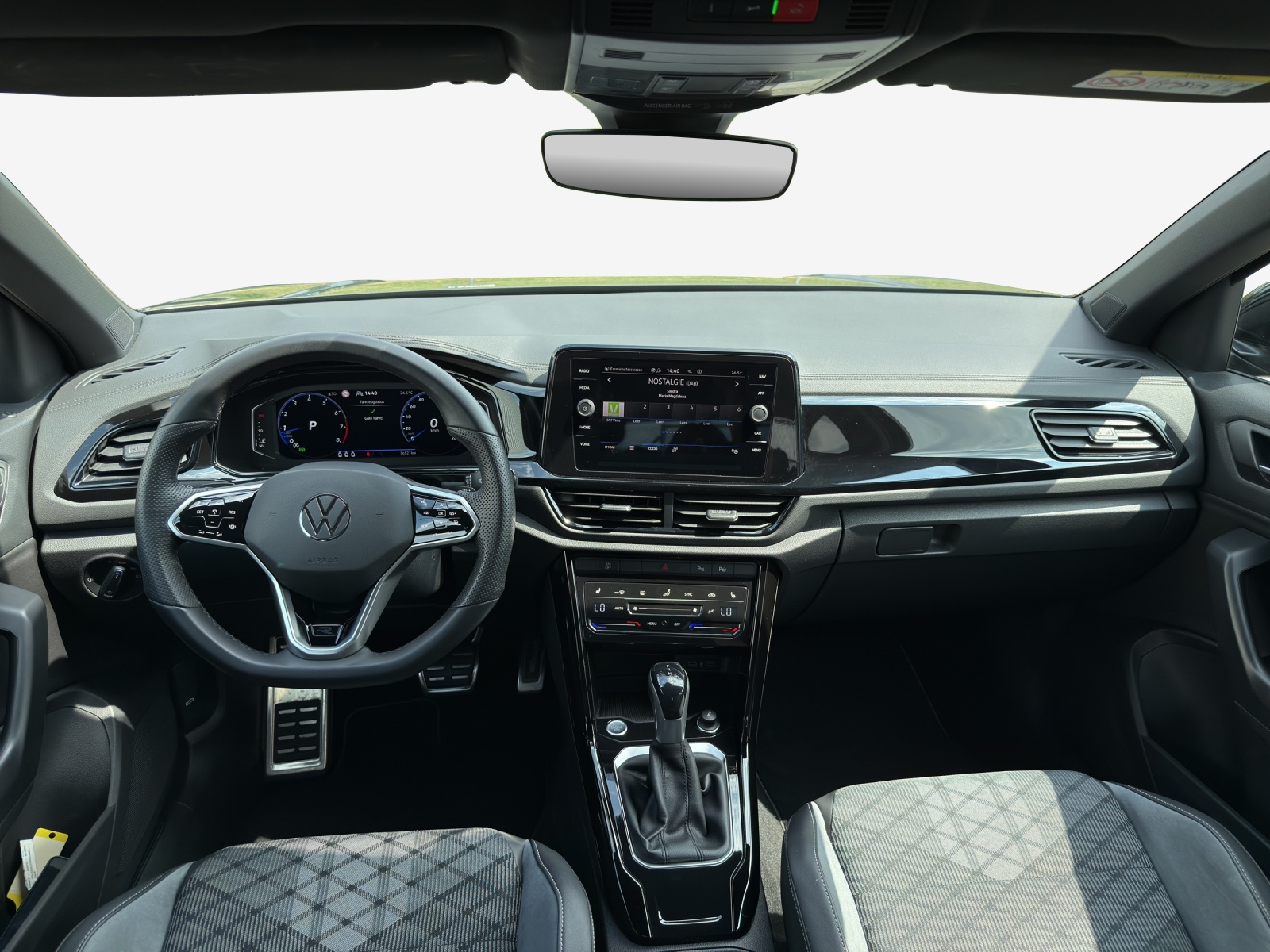 VW T-Roc 1.5 TSI EVO R-Line DSG-image-8