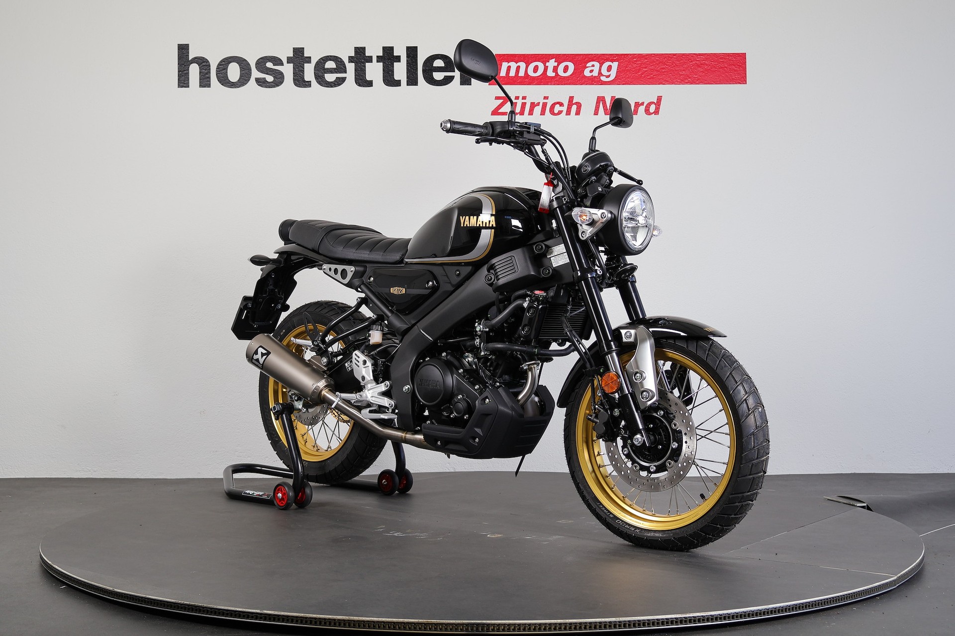 YAMAHA XSR 125 Legacy
