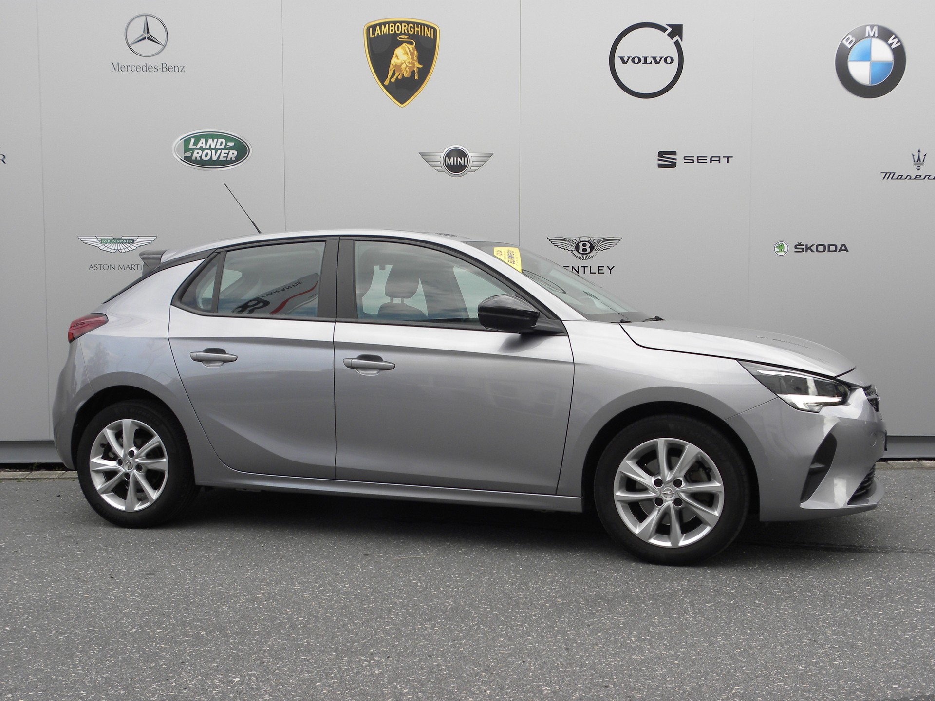 OPEL Corsa 1.2 TP Edition Automat-image-4