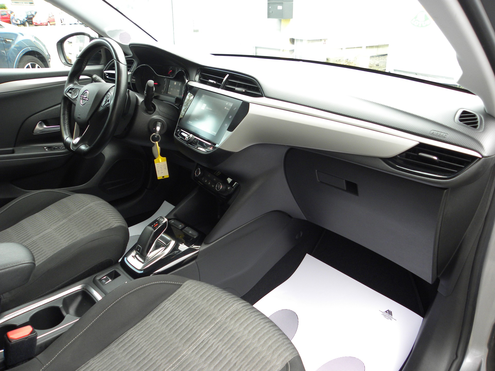 OPEL Corsa 1.2 TP Edition Automat-image-7