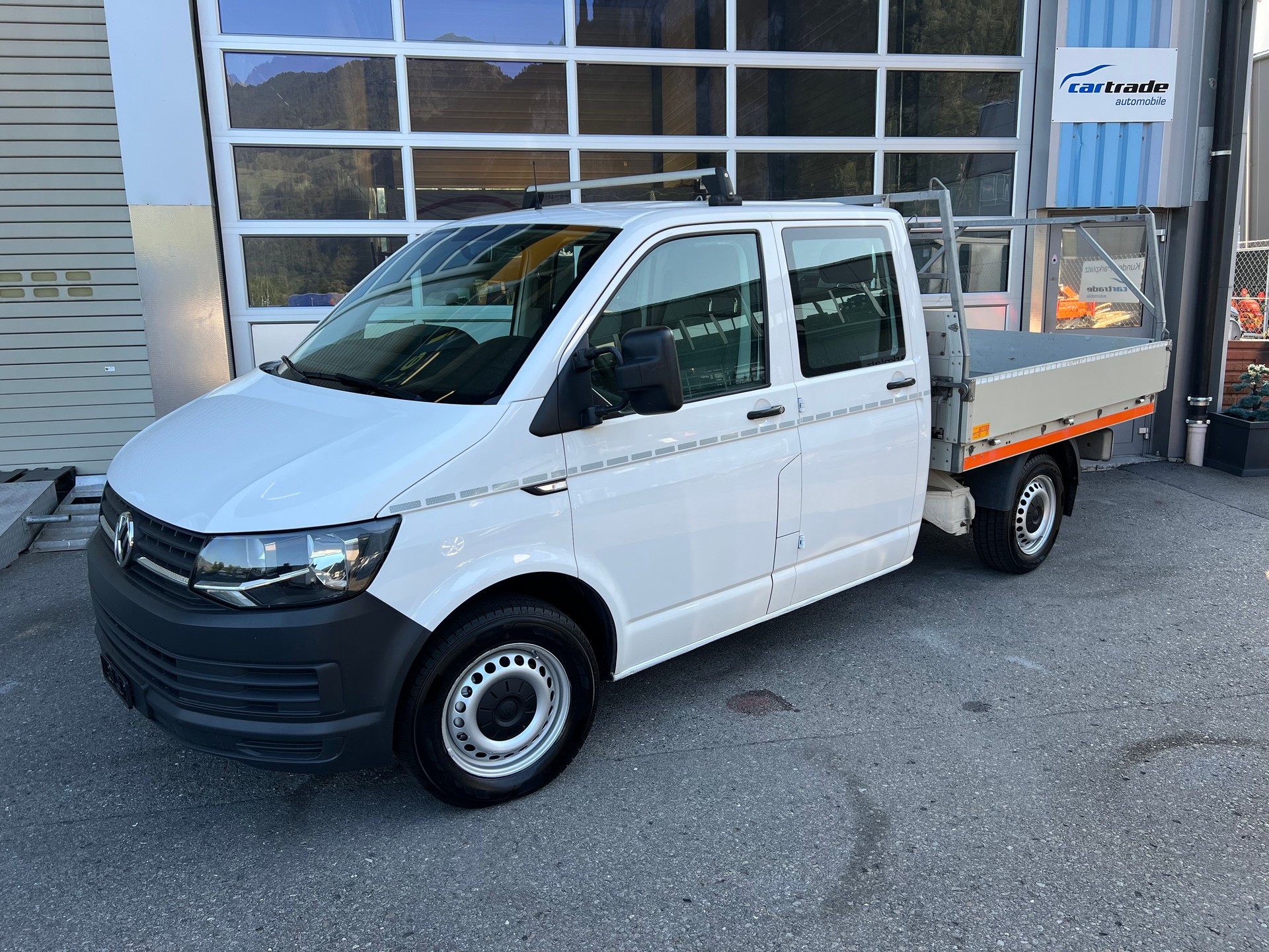 VW T6 2.0 TDI DSG PS 140 *** 5 Sitze * Alubrücke * Nutzlast 1120 kg * AHK 2500 kg *-image-0