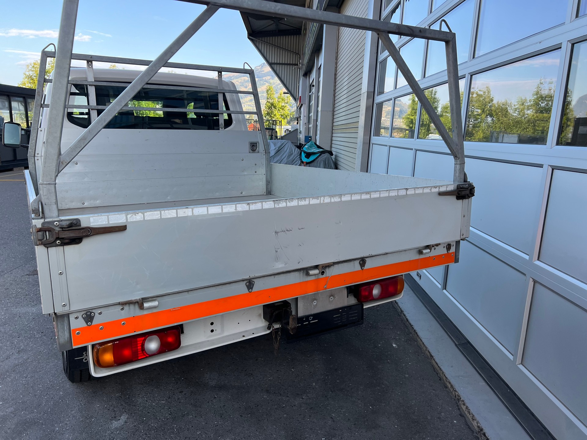 VW T6 2.0 TDI DSG PS 140 *** 5 Sitze * Alubrücke * Nutzlast 1120 kg * AHK 2500 kg *-image-8