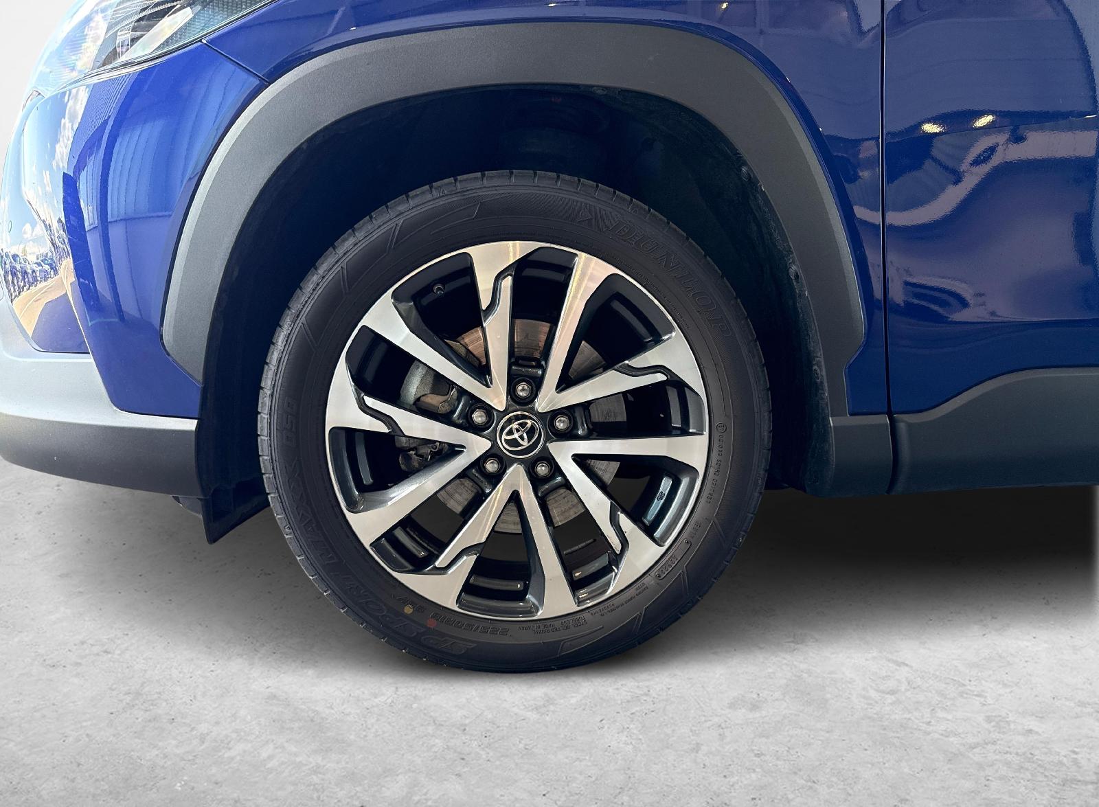 TOYOTA Corolla Cross 2.0 HSD Trend AWD-i-image-13