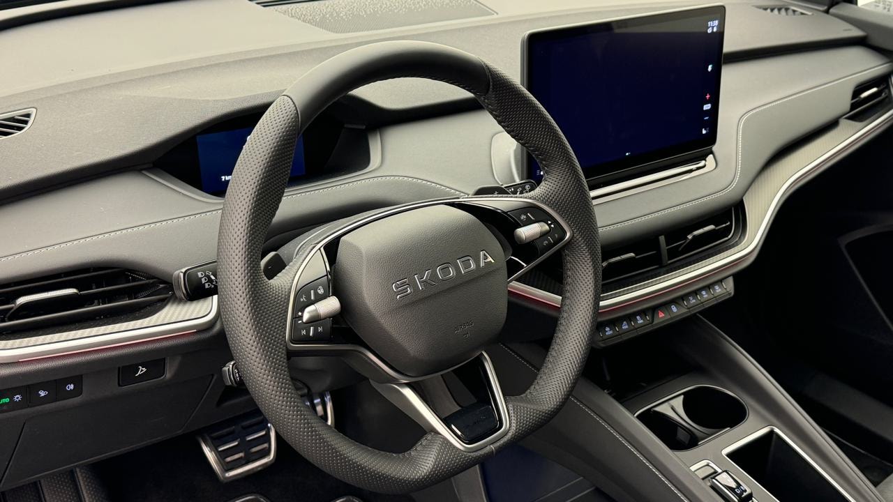 SKODA Enyaq 85x Sportline 4x4-image-6