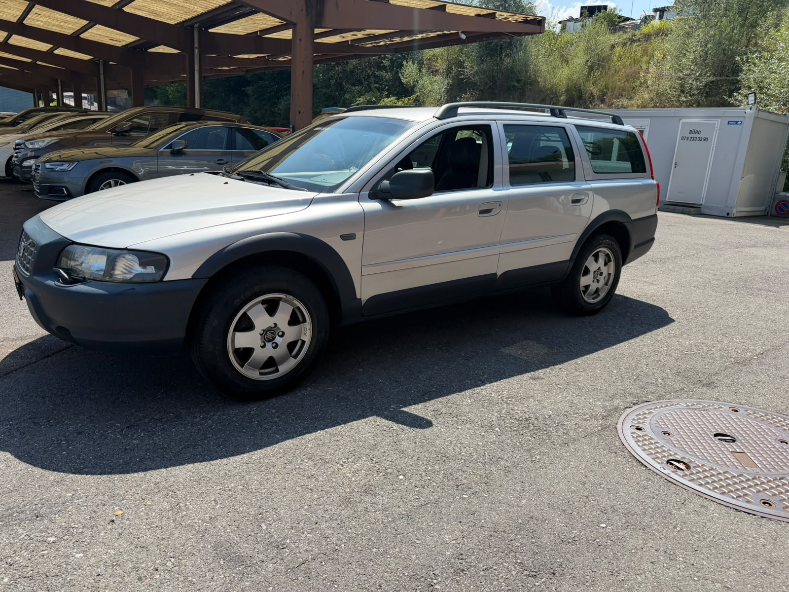 VOLVO V70 2.4T XC AWD Ocean Race-image-5
