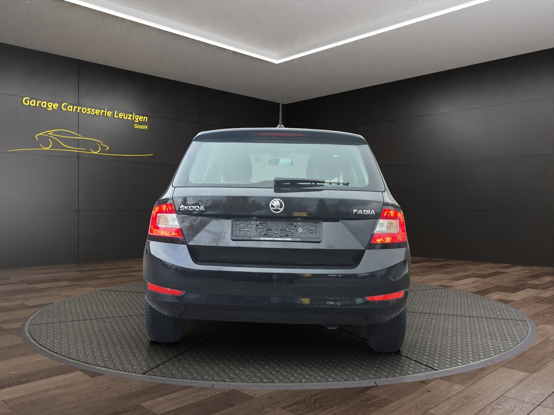 SKODA Fabia 1.0 MPI Ambition-image-5