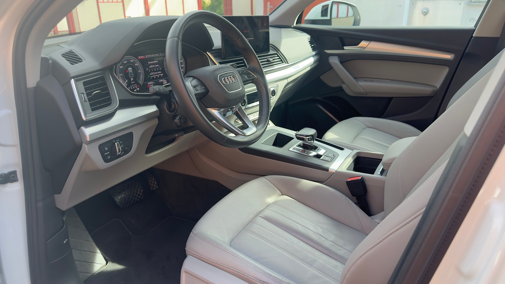 AUDI 2.0 50 TFSI e Advanced quattro S-Tronic-image-4