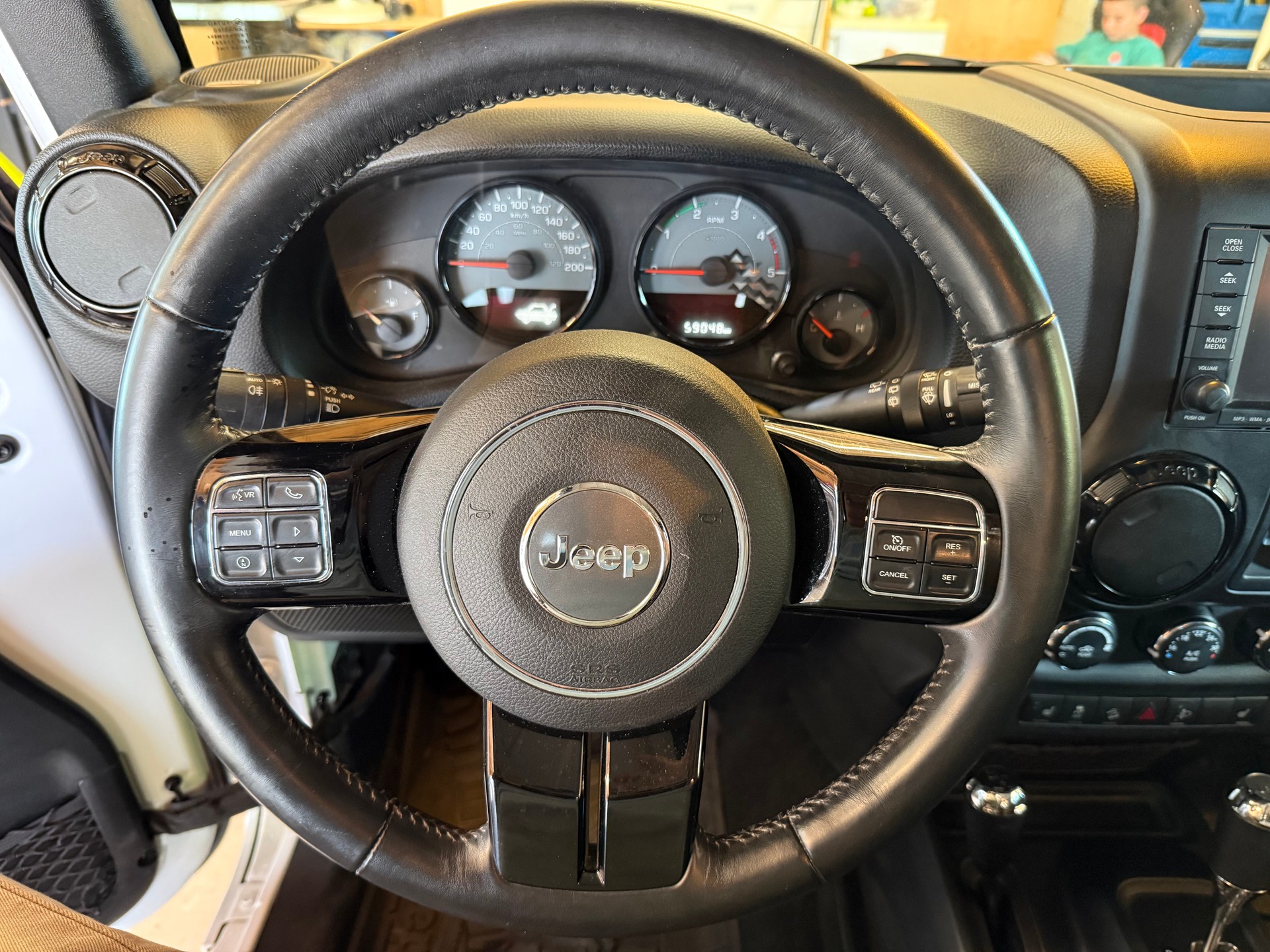 JEEP Wrangler 2.8CRD Unlimited 75th Anniversary Automat-image-10