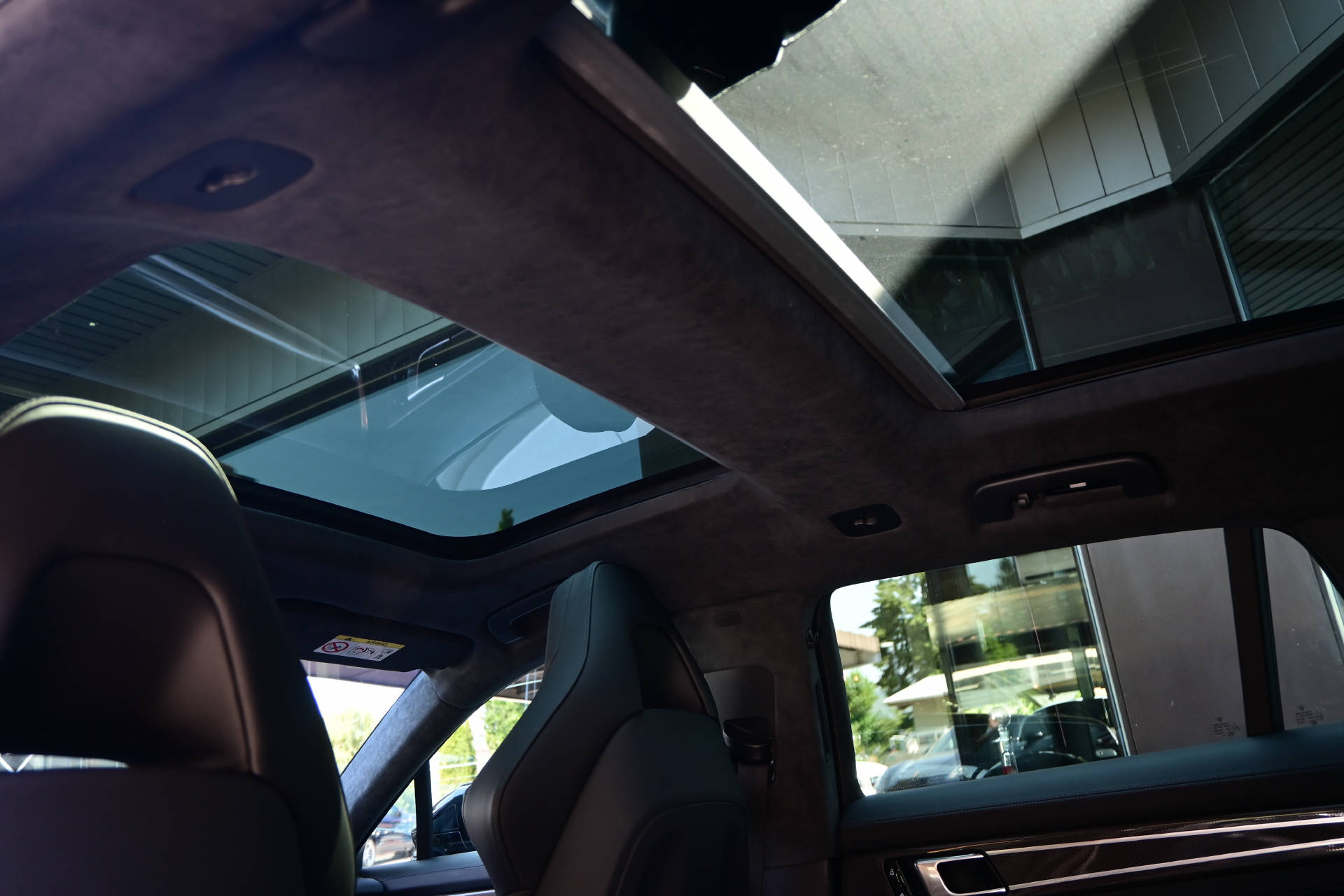 PORSCHE Panamera Sport Turismo 4.0 V8 GTS *CH-Auto*Carbon Interieur*Panoramadach*-image-20