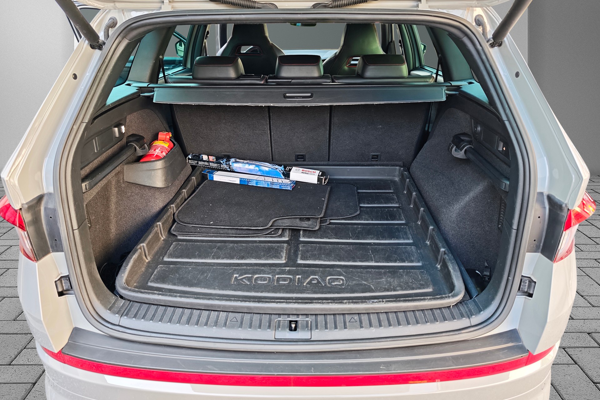 SKODA Kodiaq 2.0 Bi-TDI SCR RS 4x4 DSG-image-14