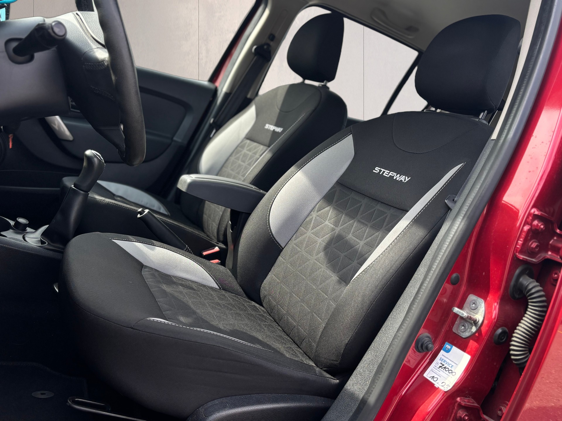 DACIA Sandero Tce 90 Stepway Lauréate-image-9