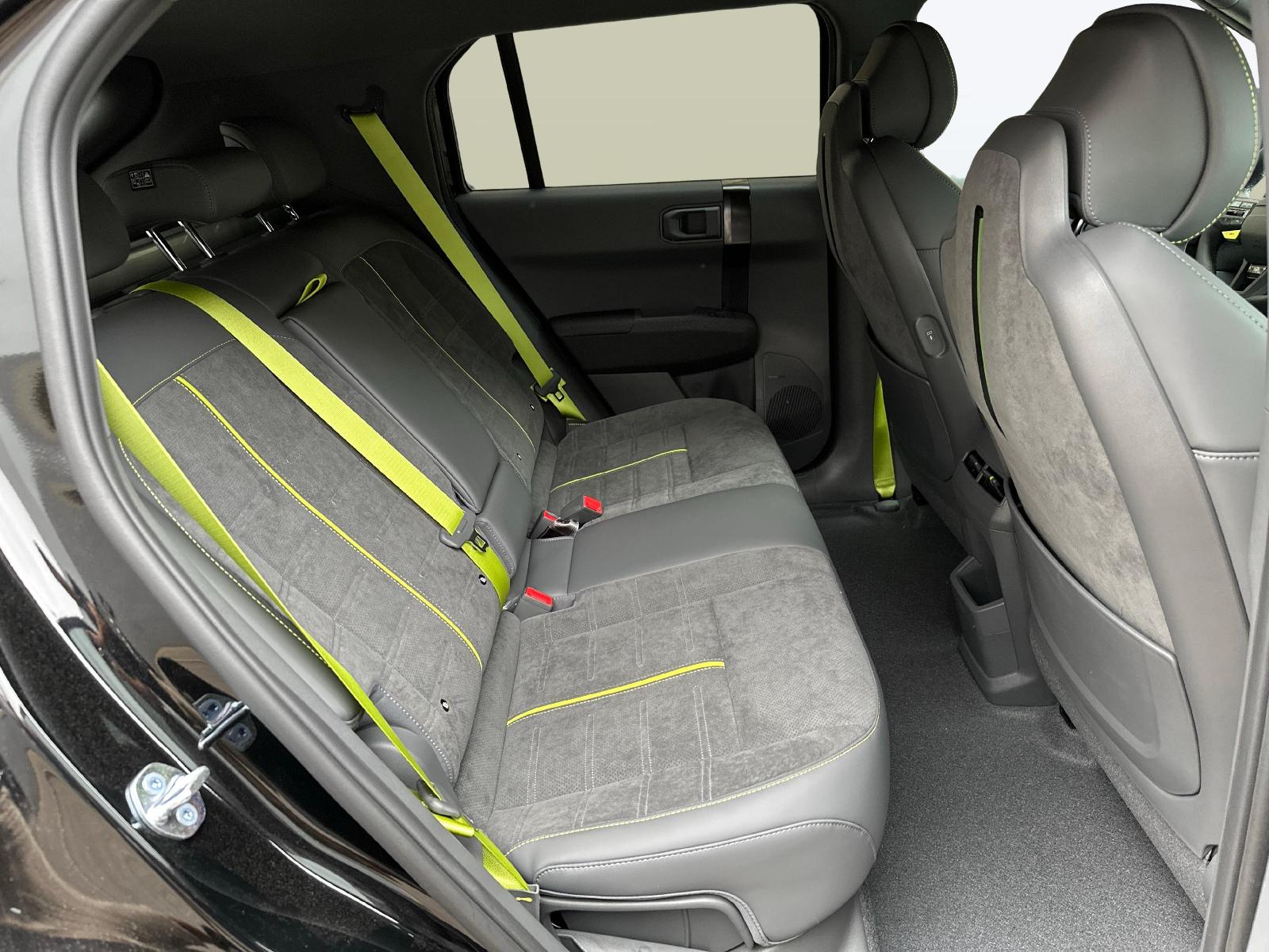 KIA EV3 81 kWh GT 4x4-image-10