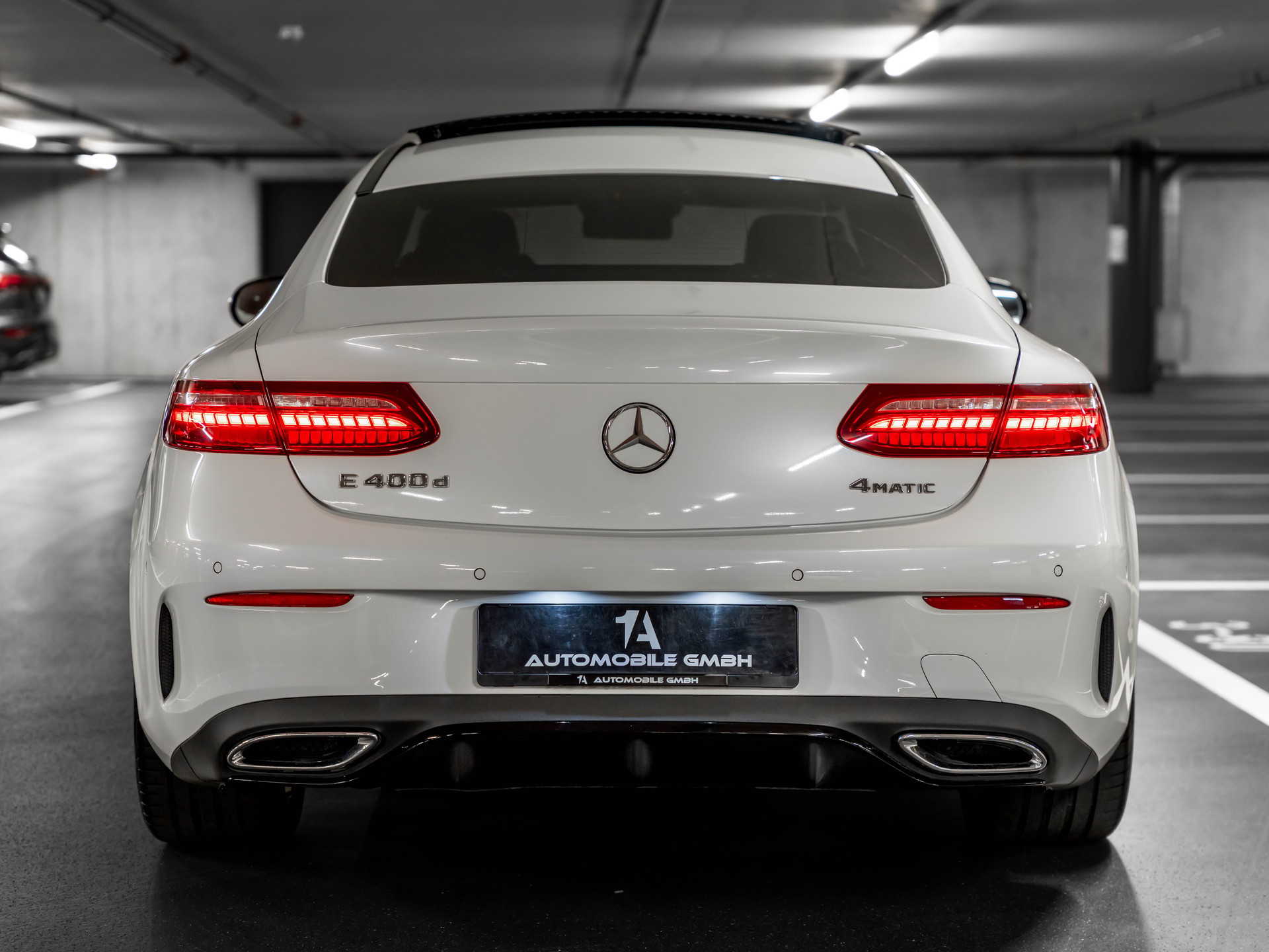 MERCEDES-BENZ E 400 d Coupé 4Matic AMG Line 9G-Tronic-image-7