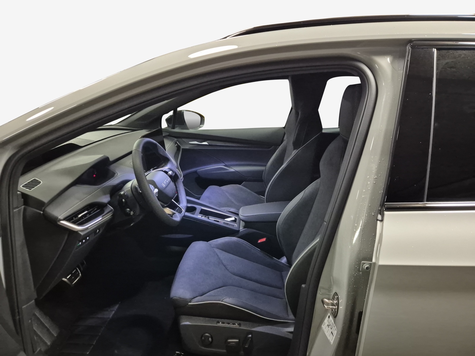 SKODA Enyaq 85x Sportline 4x4-image-7