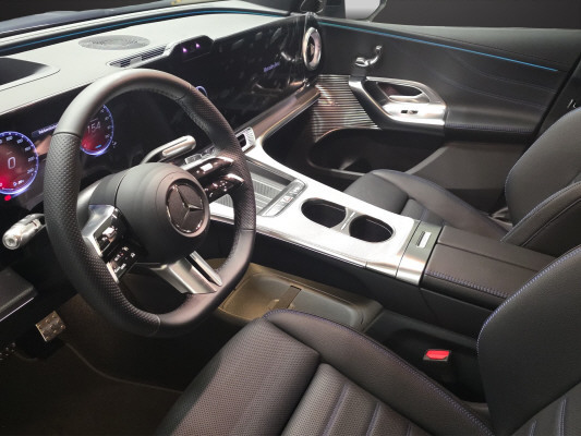 MERCEDES-BENZ GLC 400 4MATIC 94 kWh EQ-image-6