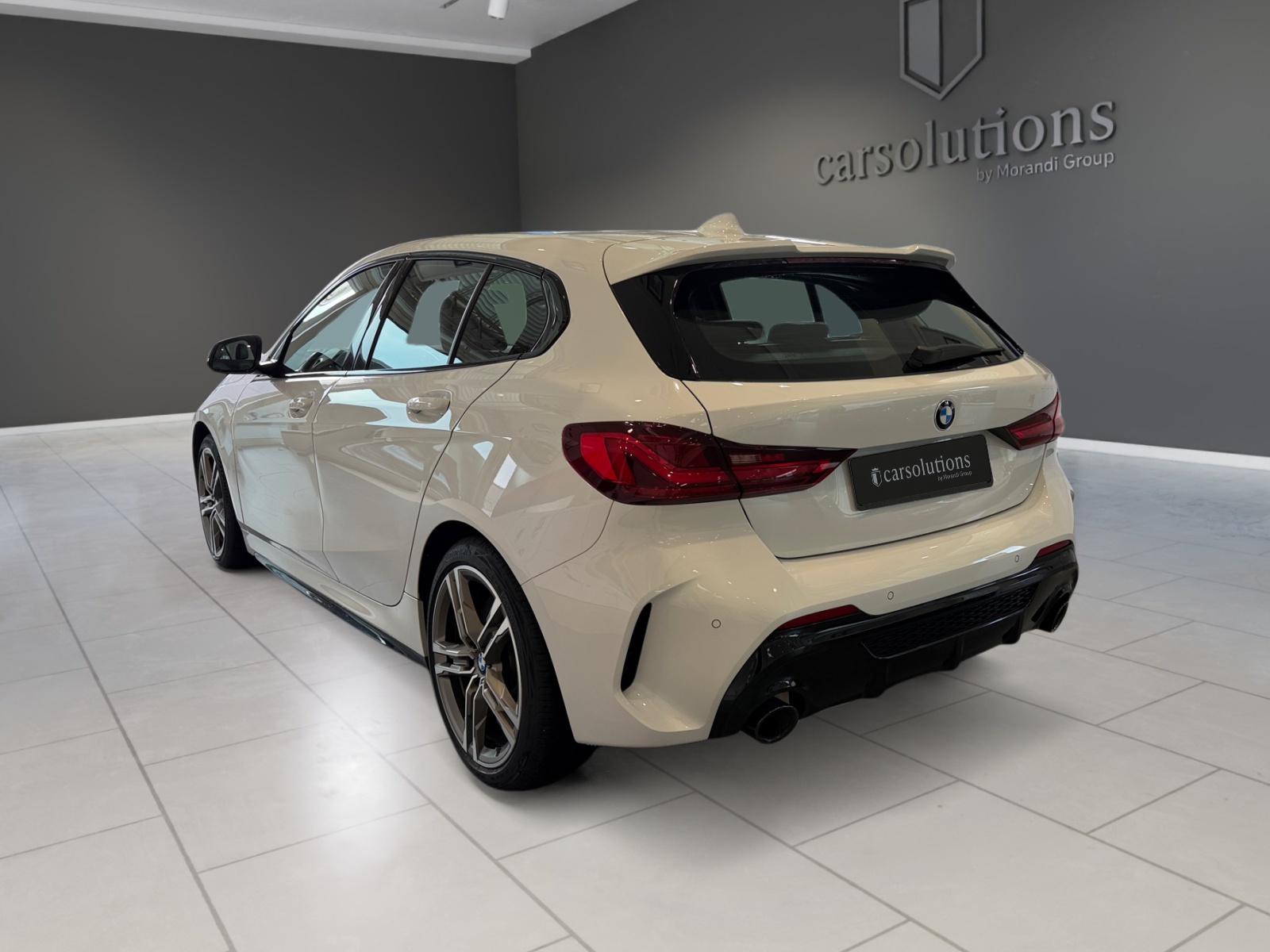 BMW M135i xDrive M Sport Pro Steptronic-showroom-element-2
