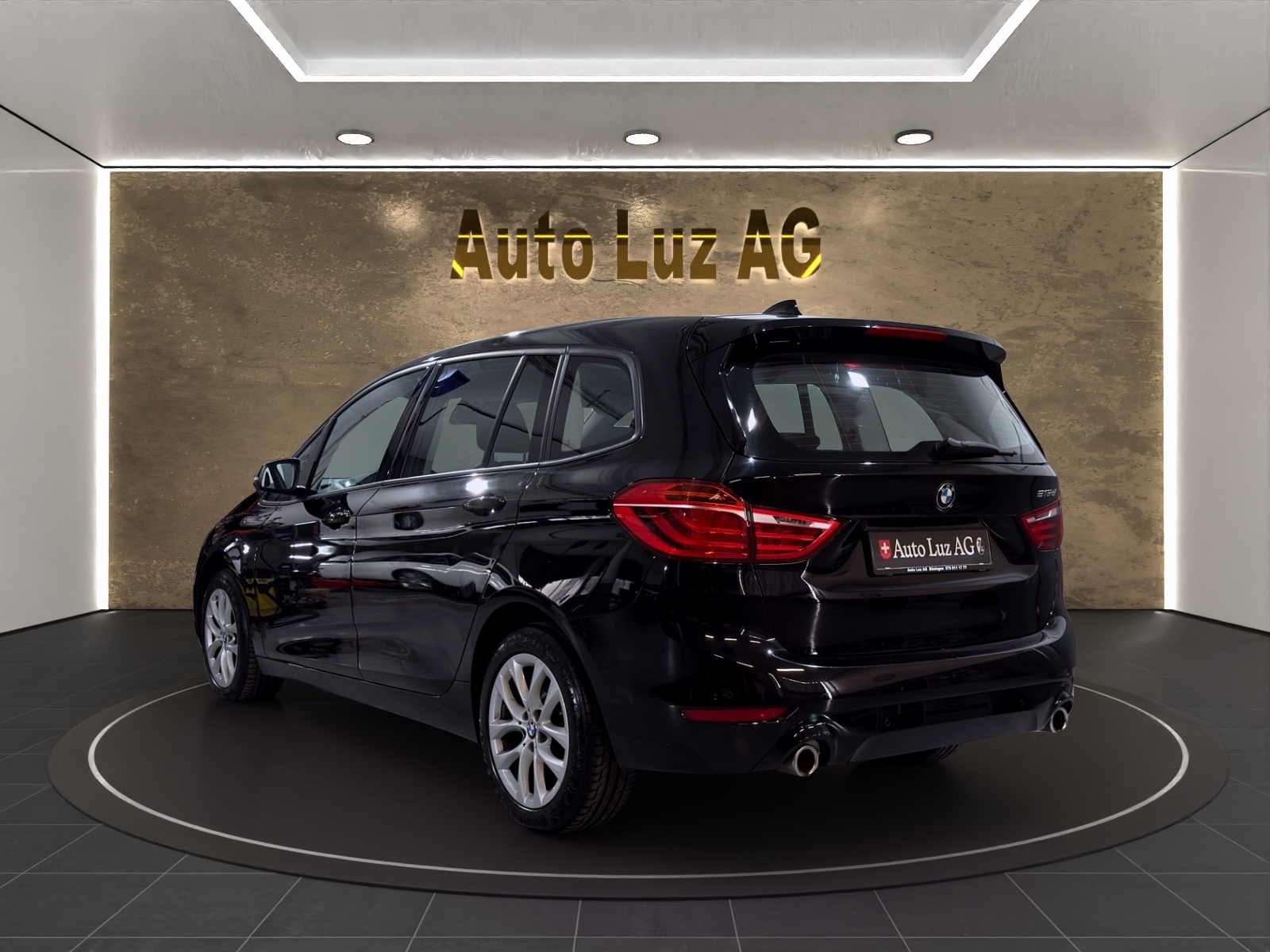 BMW 218d Gran Tourer Steptronic-image-4