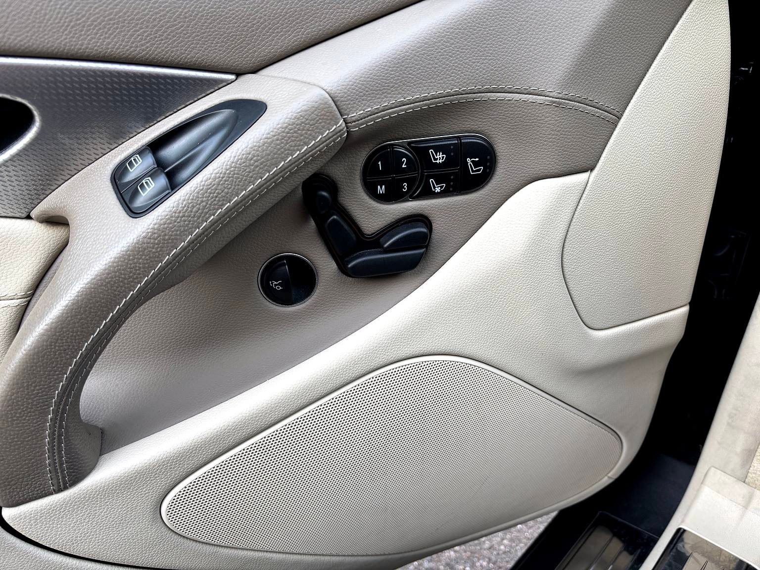 MERCEDES-BENZ SL 500 7G-Tronic-image-6