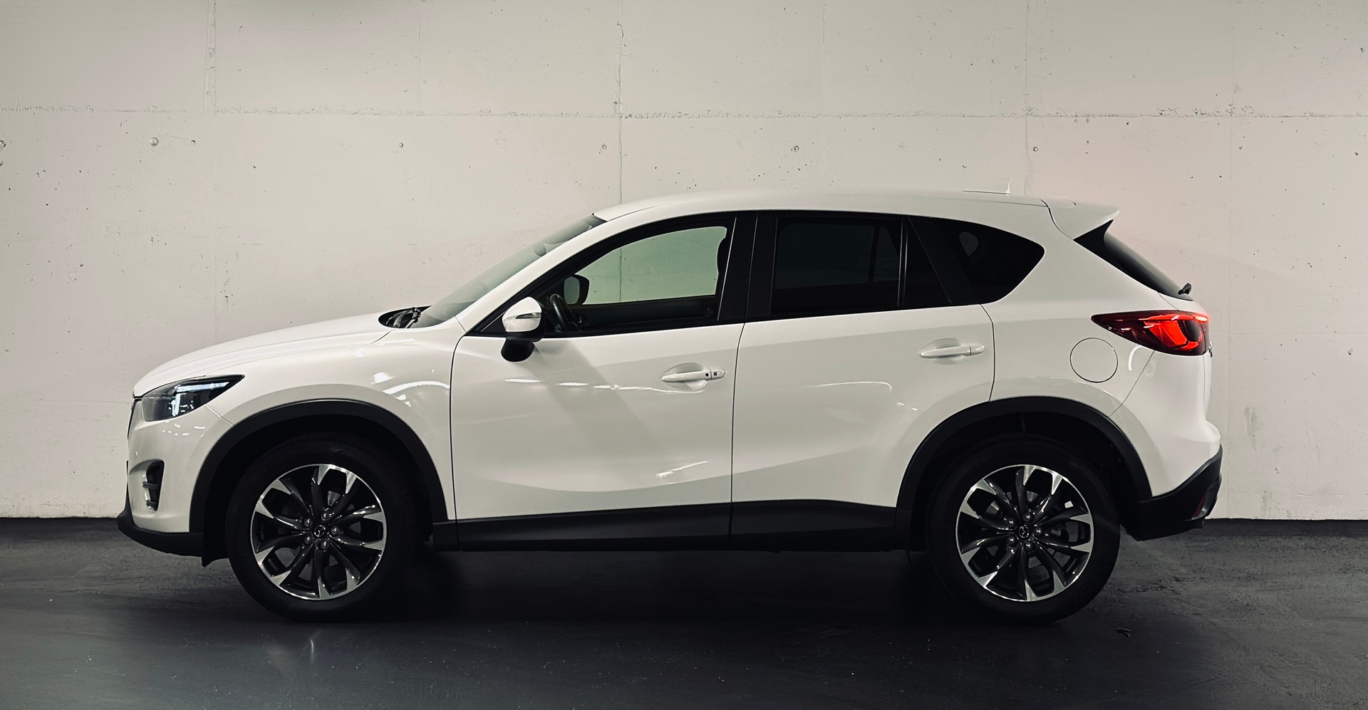MAZDA CX-5 2.5 Revolution AWD Automat-image-4