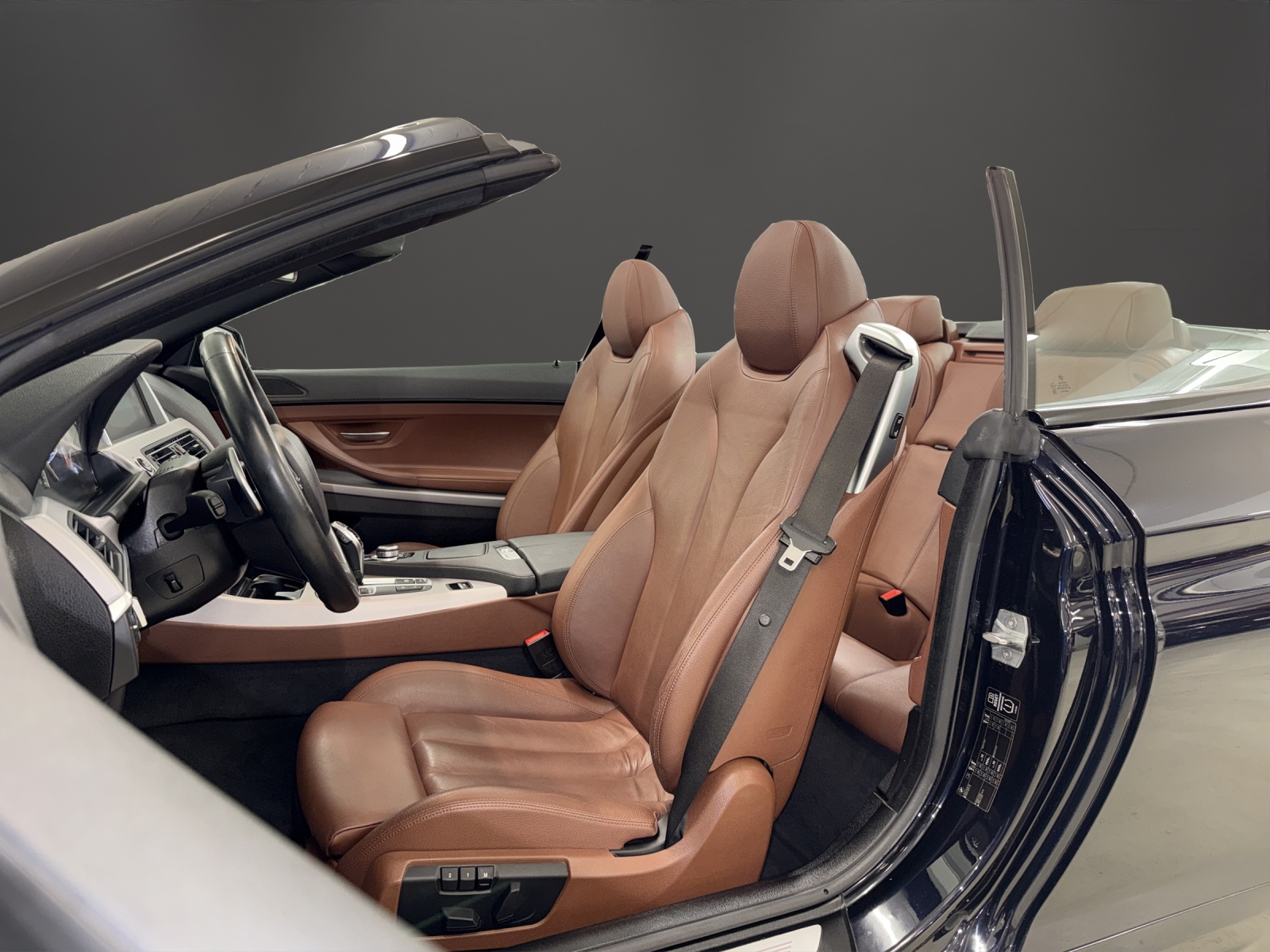 BMW 650i Cabrio M-Paket xDrive-image-8