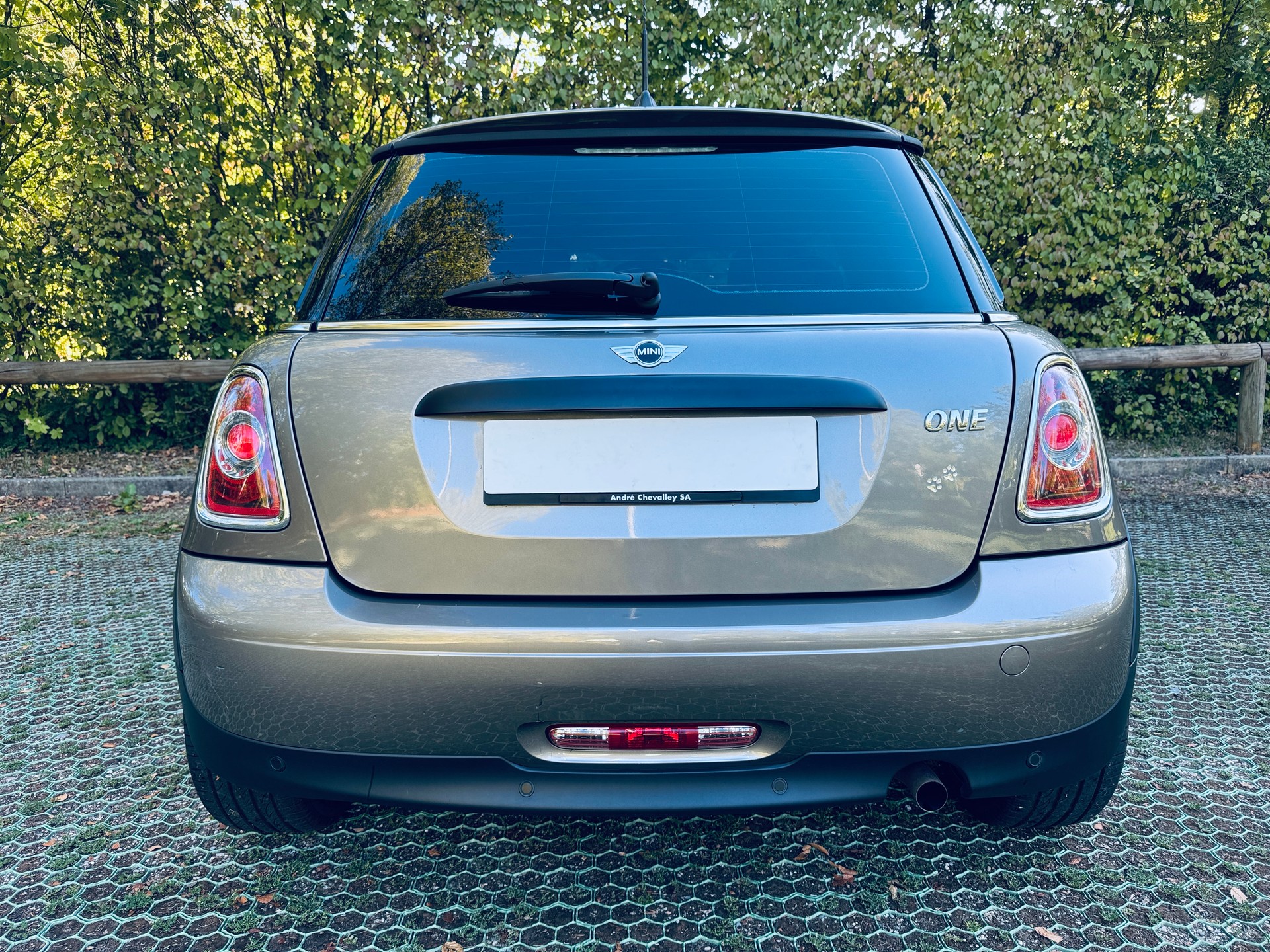 MINI One Steptronic-image-8