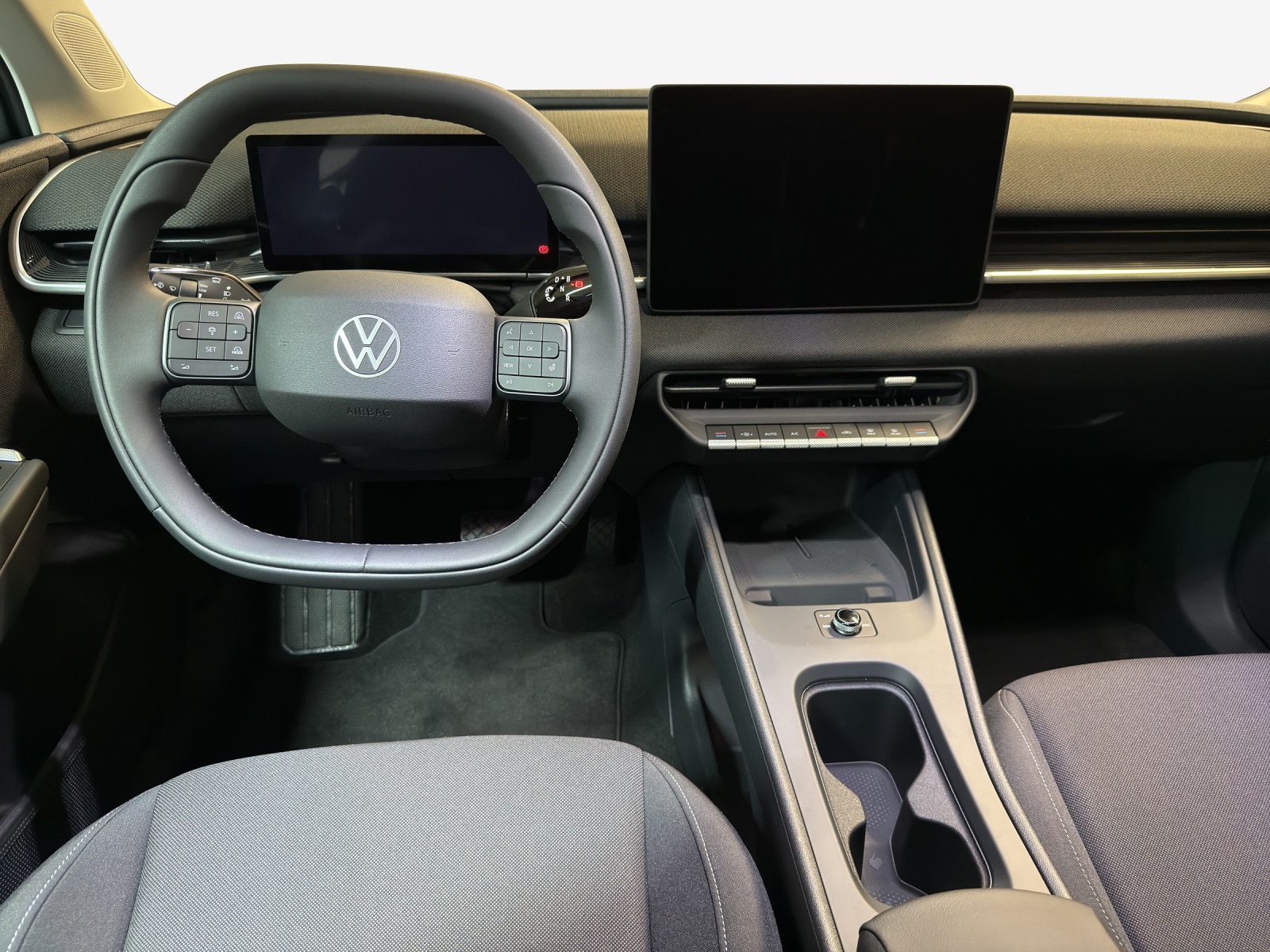 VW ID.Polo 52 kWh Life Edition One-image-8