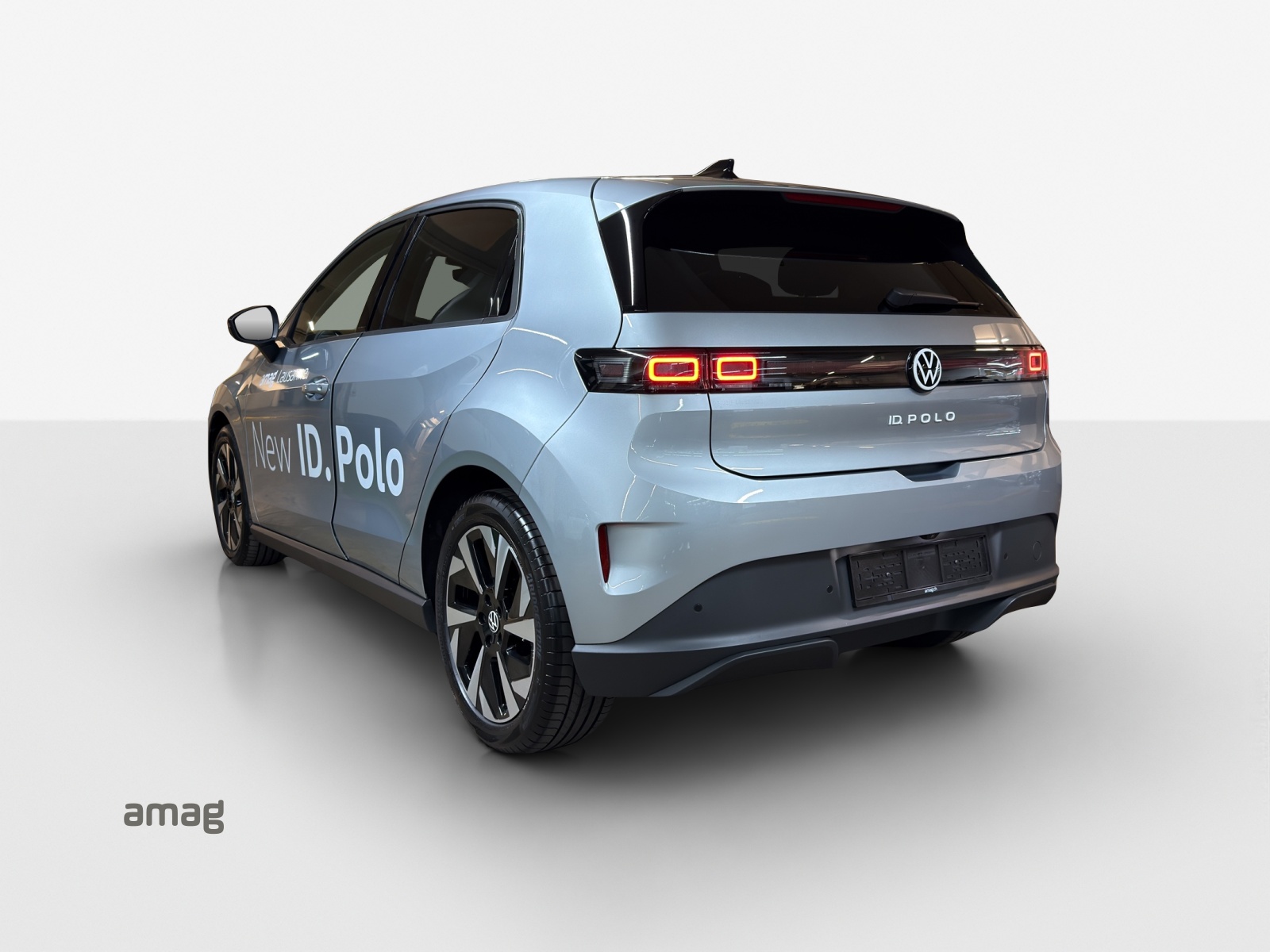 VW ID.Polo 52 kWh Life Edition One-image-2