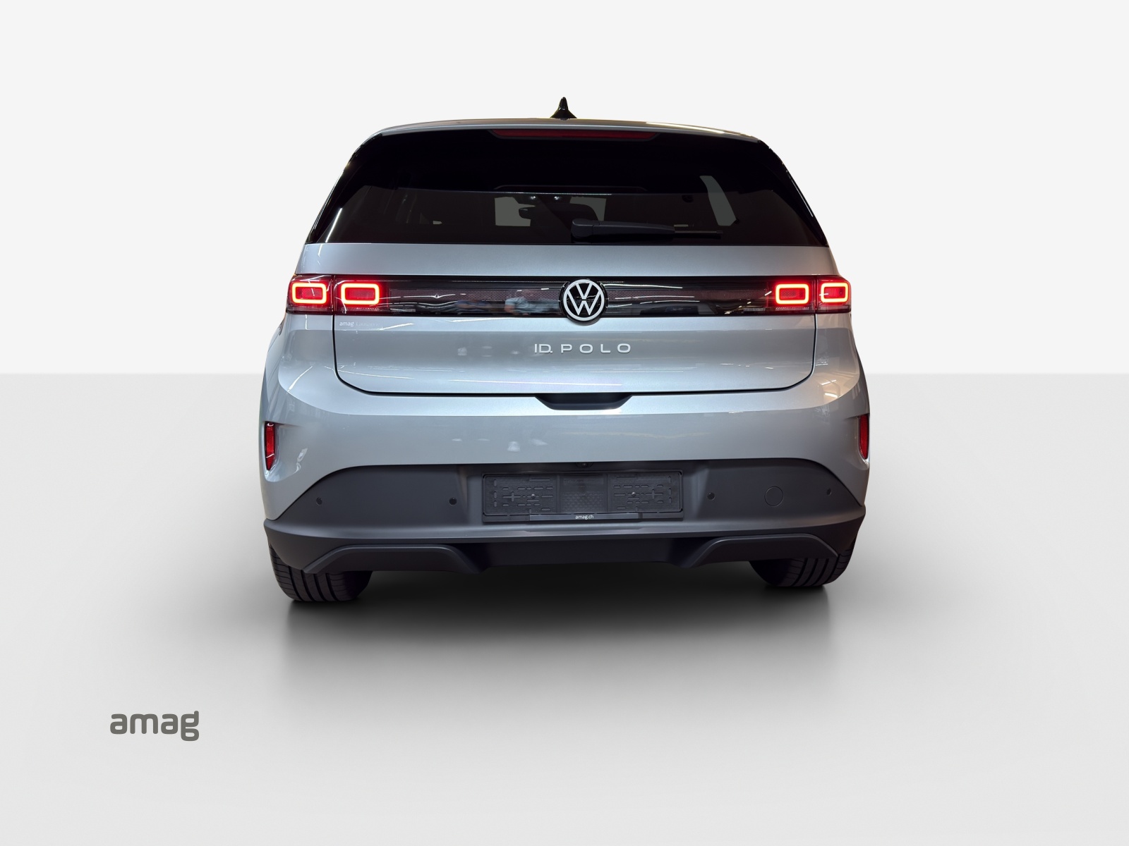 VW ID.Polo 52 kWh Life Edition One-image-3