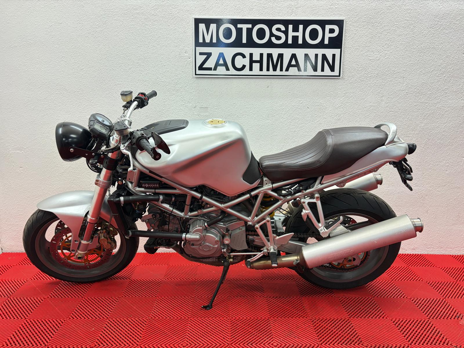 DUCATI ST3 Café Racer-showroom-element-3