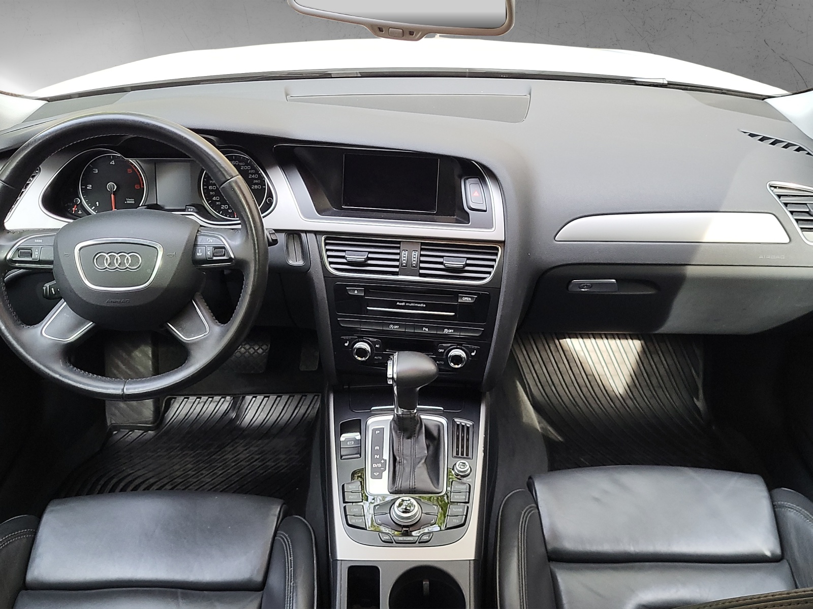 AUDI A4 Avant 2.0TDI 177PS Automat-image-11