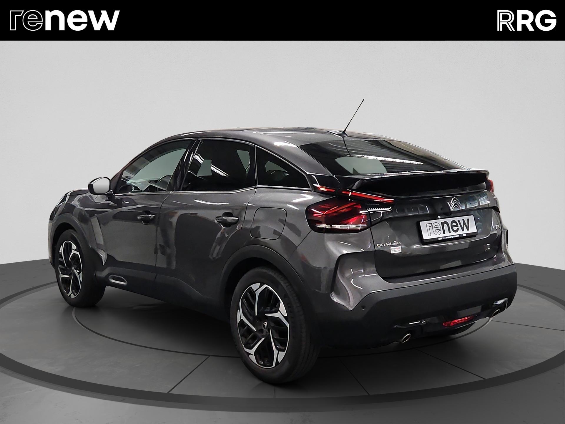 CITROEN C4 1.2 Pure Tech Shine EAT8-image-4