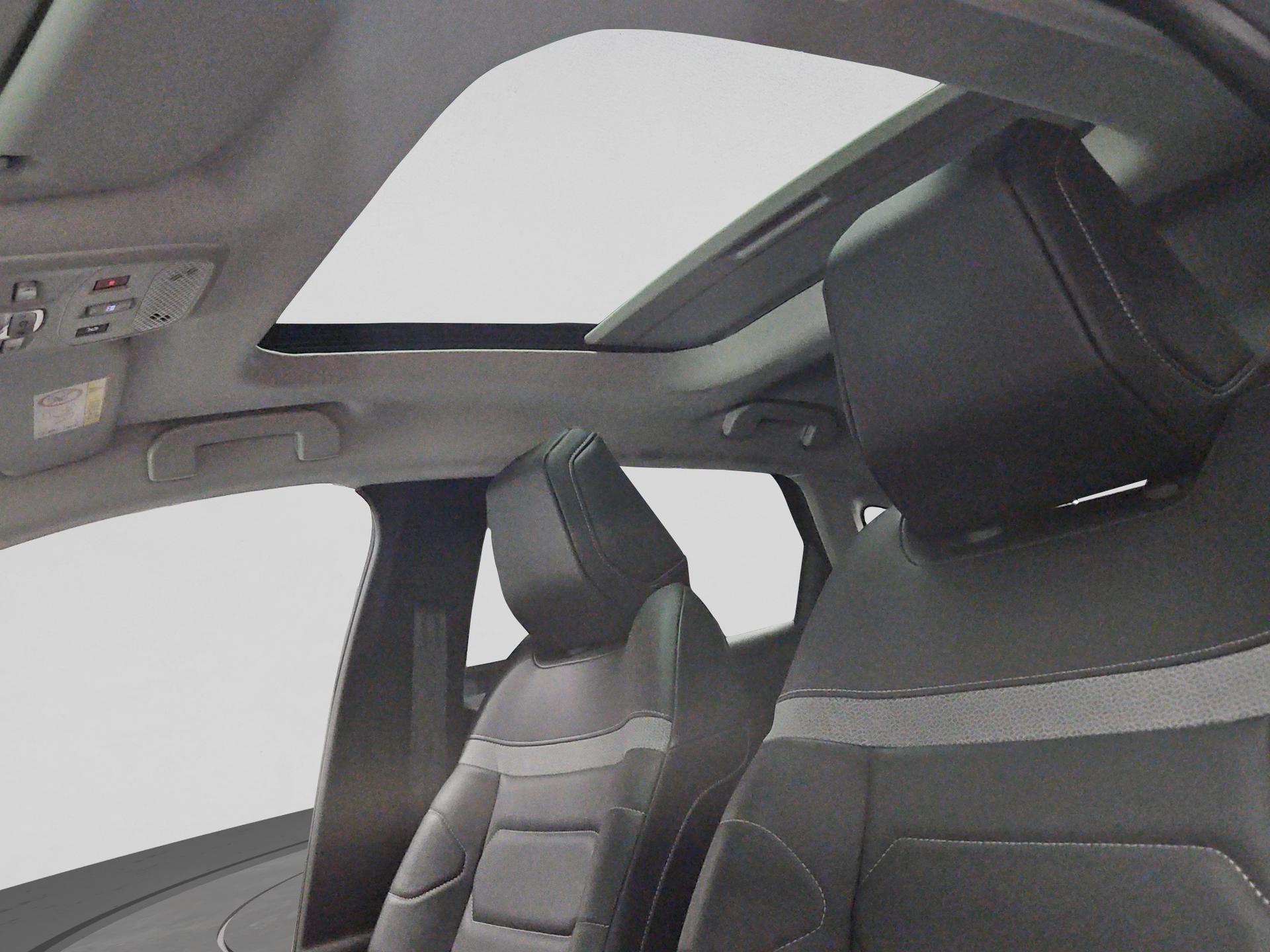 CITROEN C4 1.2 Pure Tech Shine EAT8-image-23