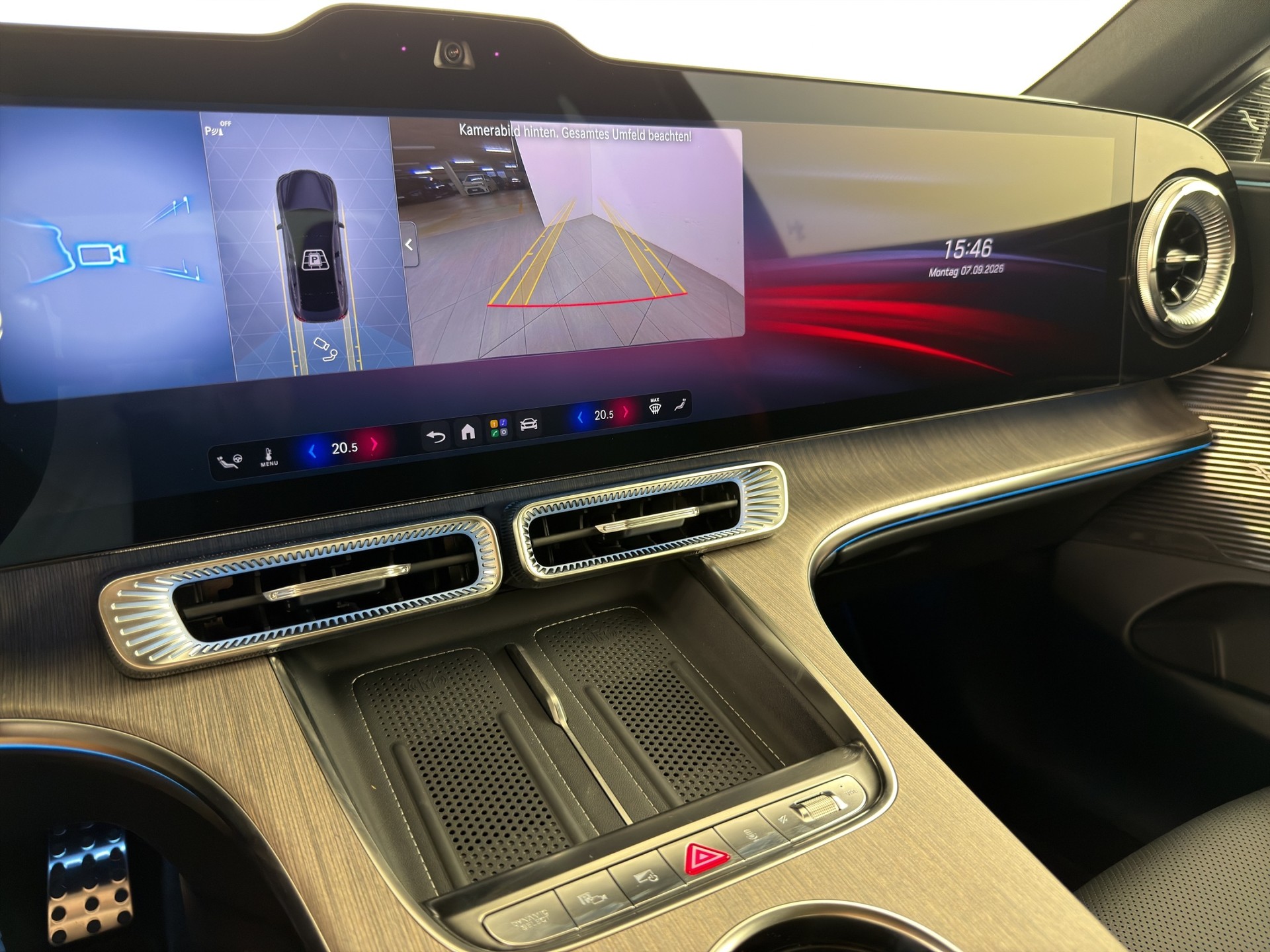 MERCEDES-BENZ C-Klasse W520 C 400 4matic-image-13
