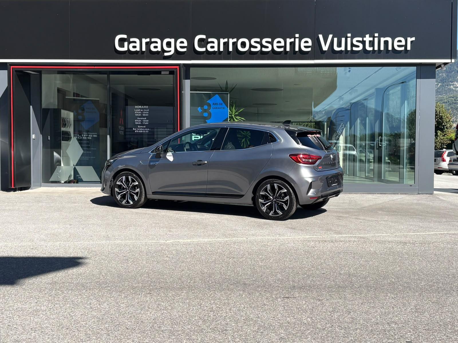 MITSUBISHI Colt 1.6 HEV Instyle-image-3