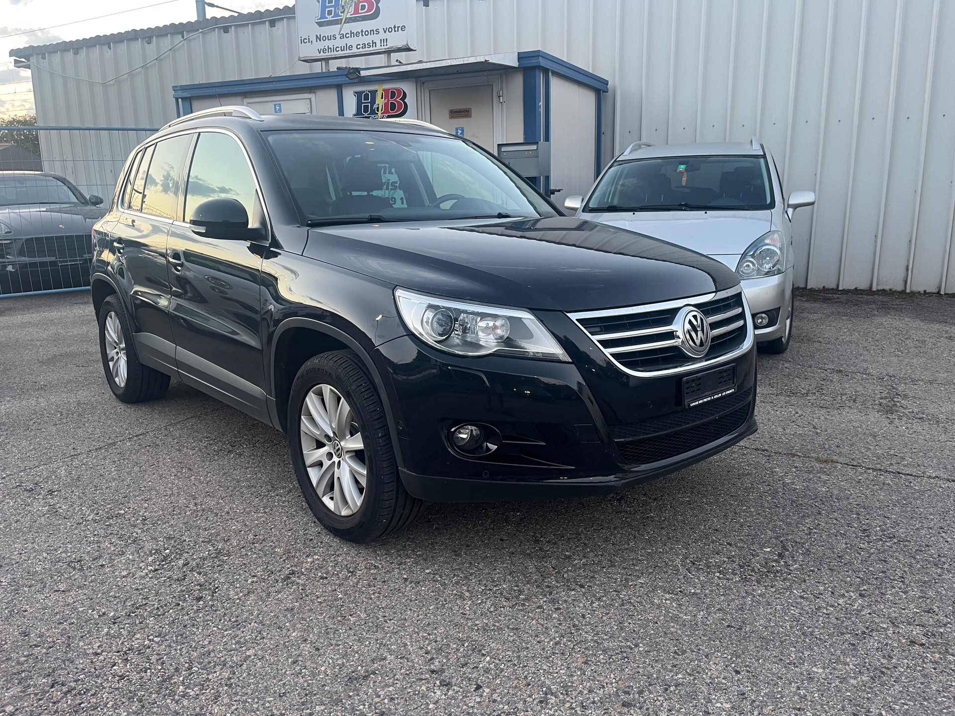 VW Tiguan 2.0 TDI Sport&Style DSG-image-1