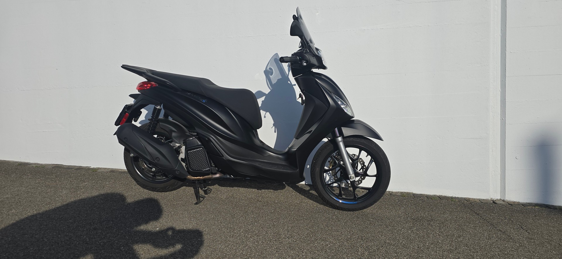 PIAGGIO Medley 125 Sport E5+-image-8