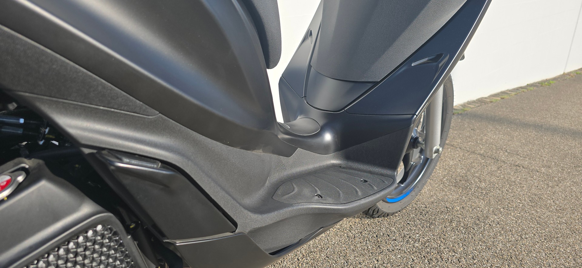 PIAGGIO Medley 125 Sport E5+-image-11