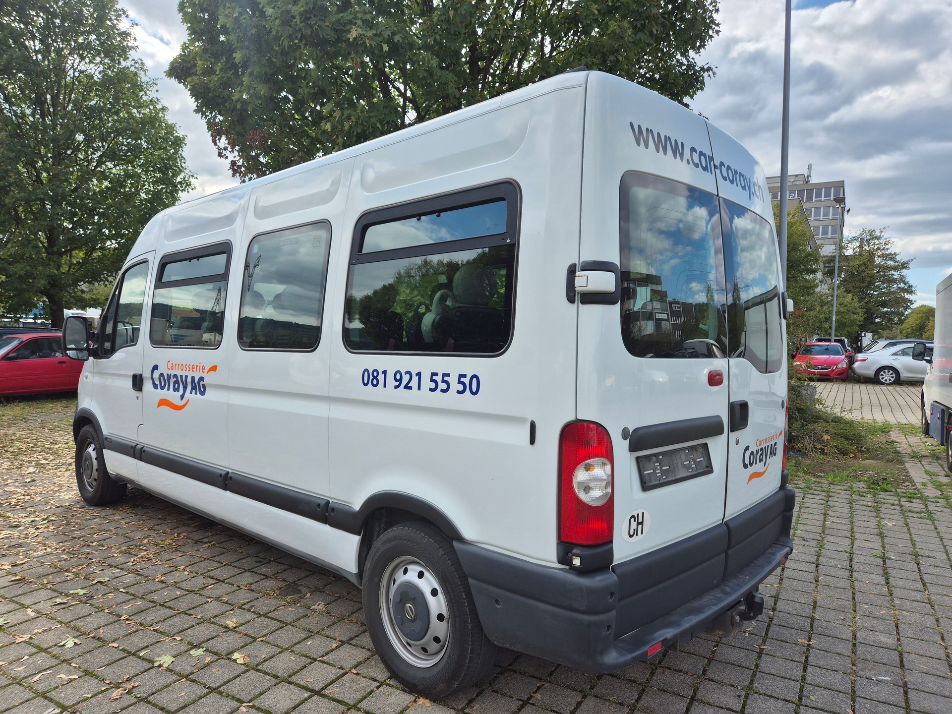 NISSAN INTERSTAR-image-6