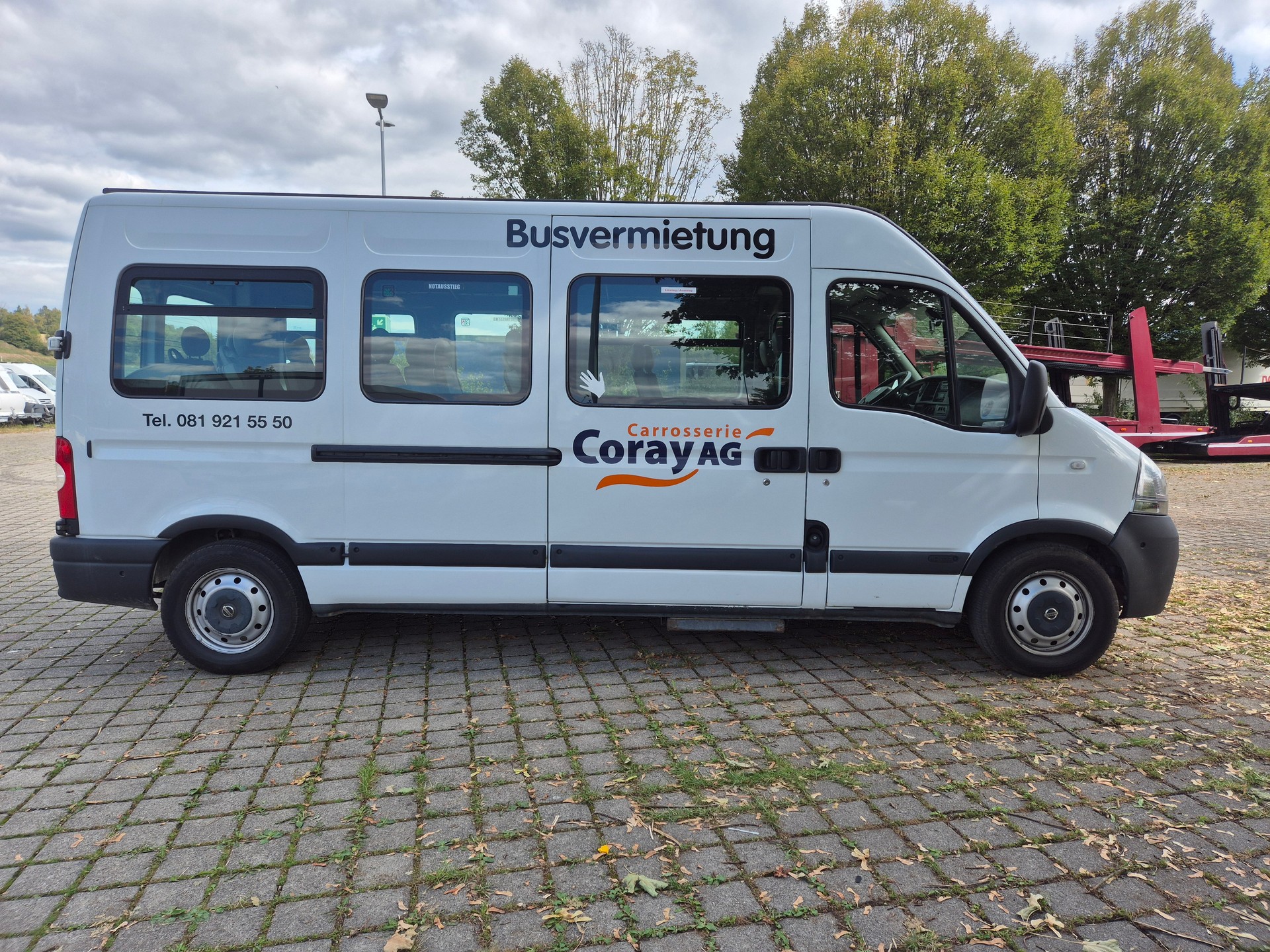 NISSAN INTERSTAR-image-4