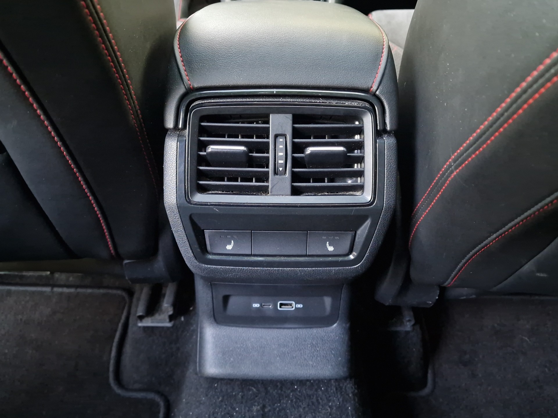 SKODA Kodiaq 2.0 Bi-TDI SCR RS 4x4 DSG ** Frisch ab MFK und Service ** 1. Hand ** Top-Ausstattung **-image-11