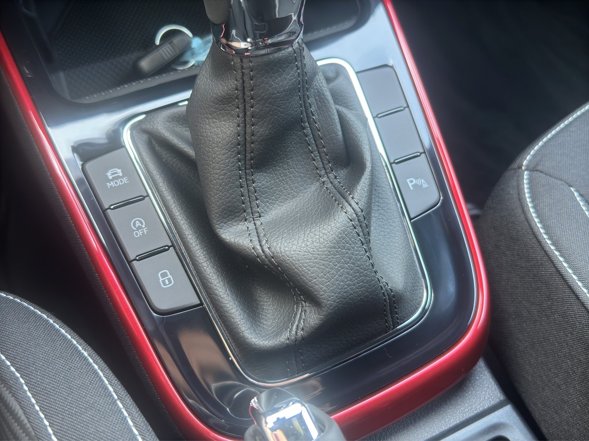 SKODA Fabia 1.5 TSI Monte Carlo DSG Automat 5 Jahre Werksgarantie!-image-25