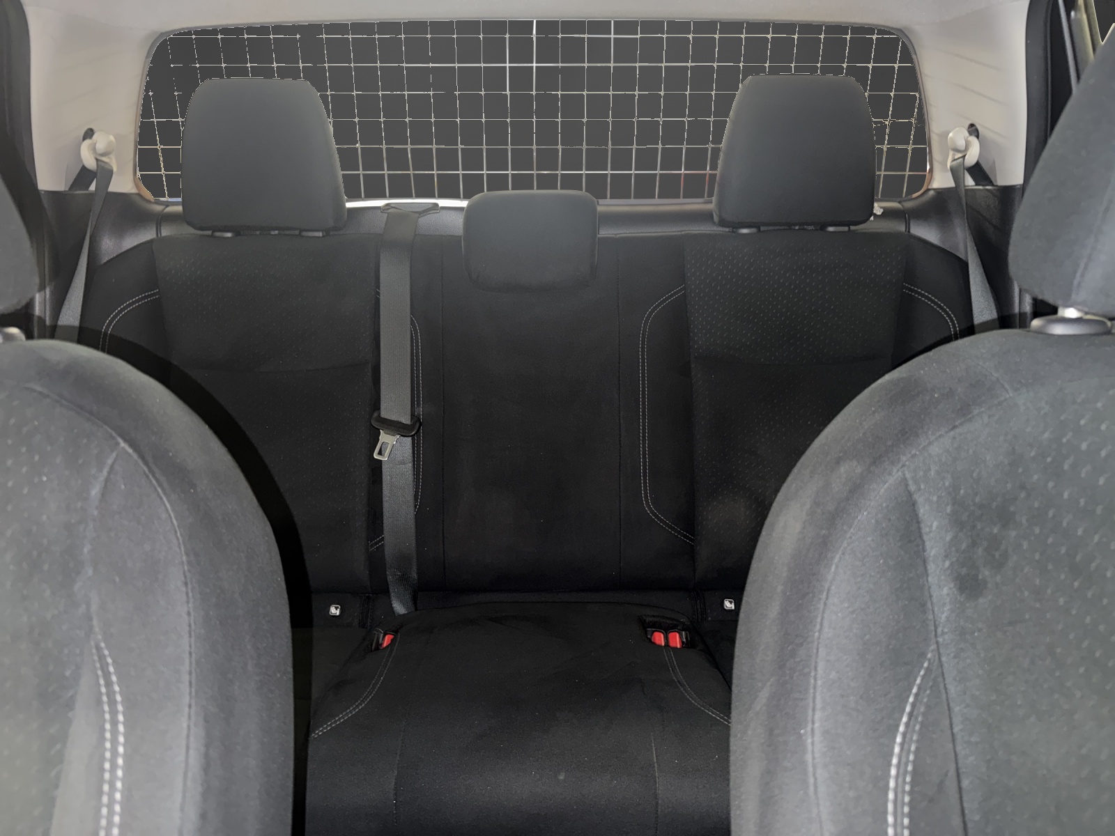 NISSAN Navara Double Cab Visia 2.3 dCi 4WD-image-9