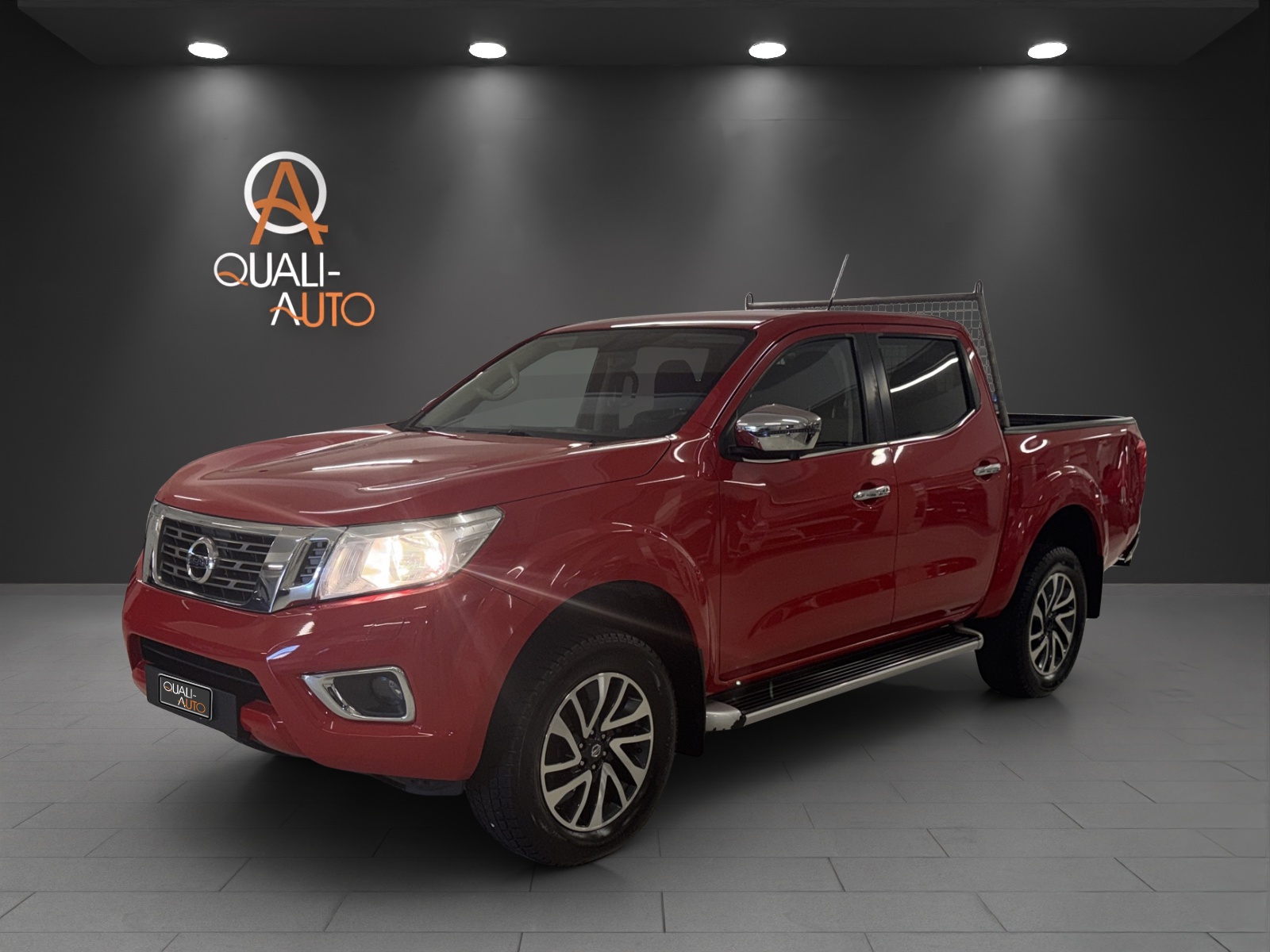NISSAN Navara Double Cab Visia 2.3 dCi 4WD-image-2